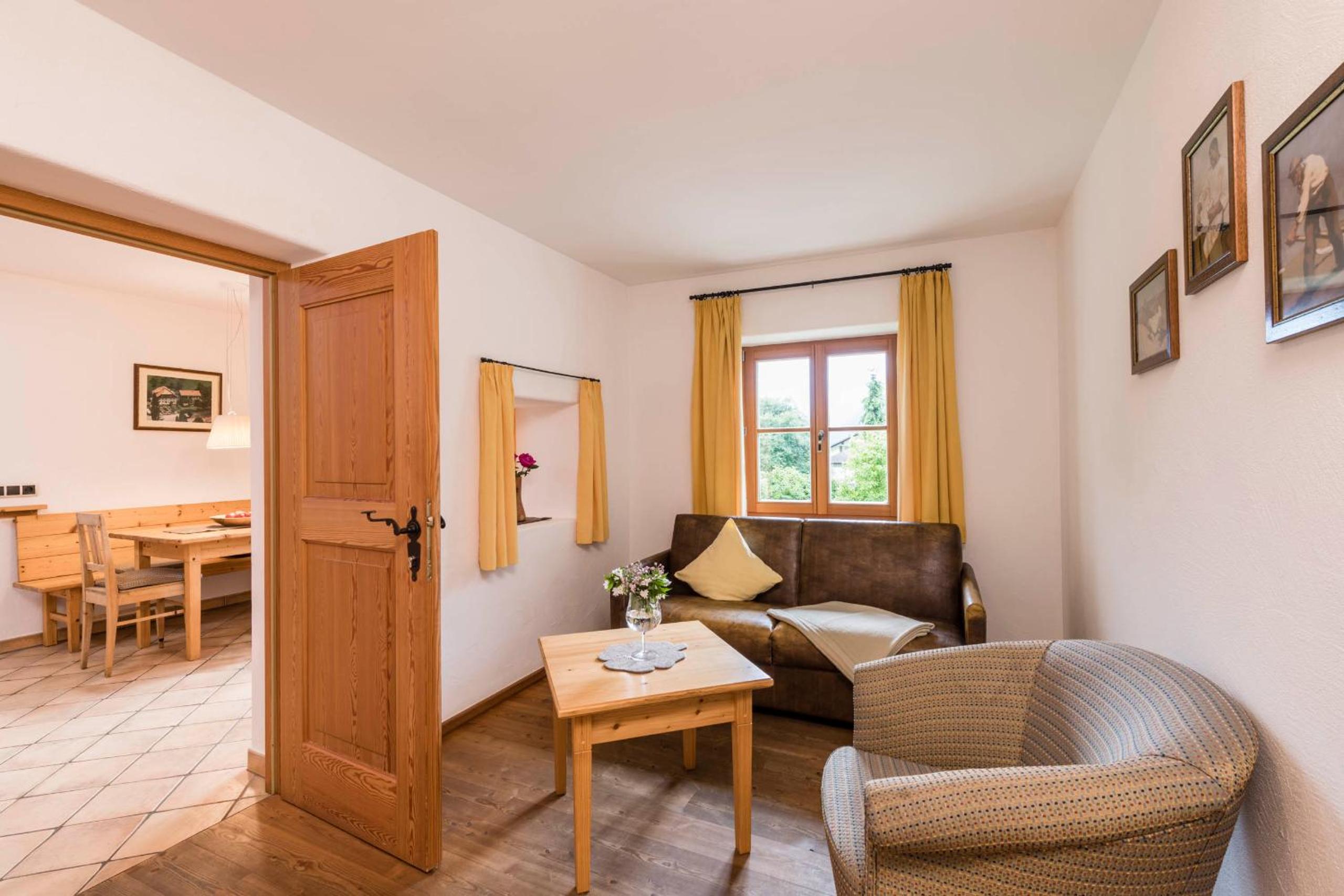 Two-Bedroom Apartment with Balcony photo 1