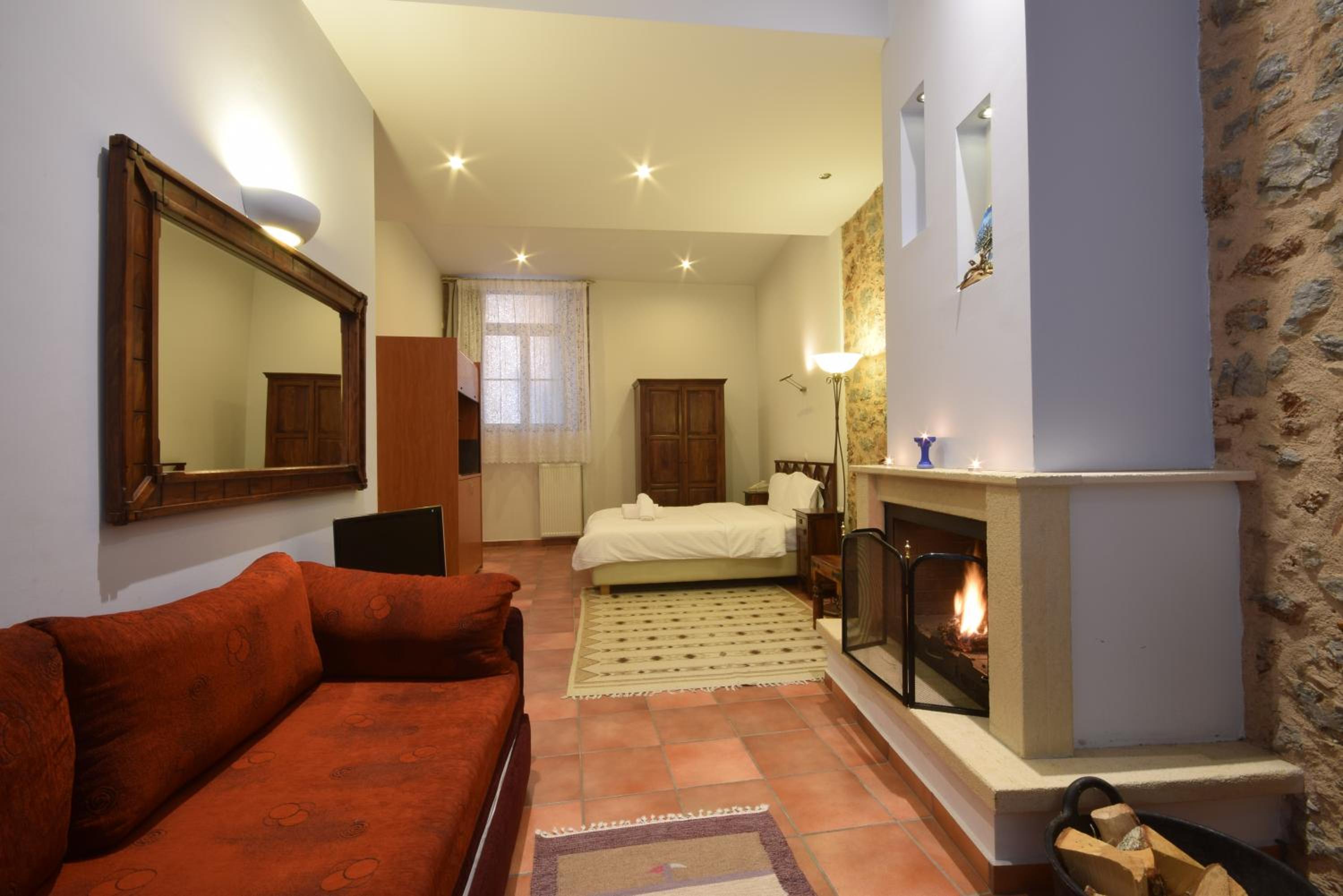 Junior Suite with Fireplace - Photo 6