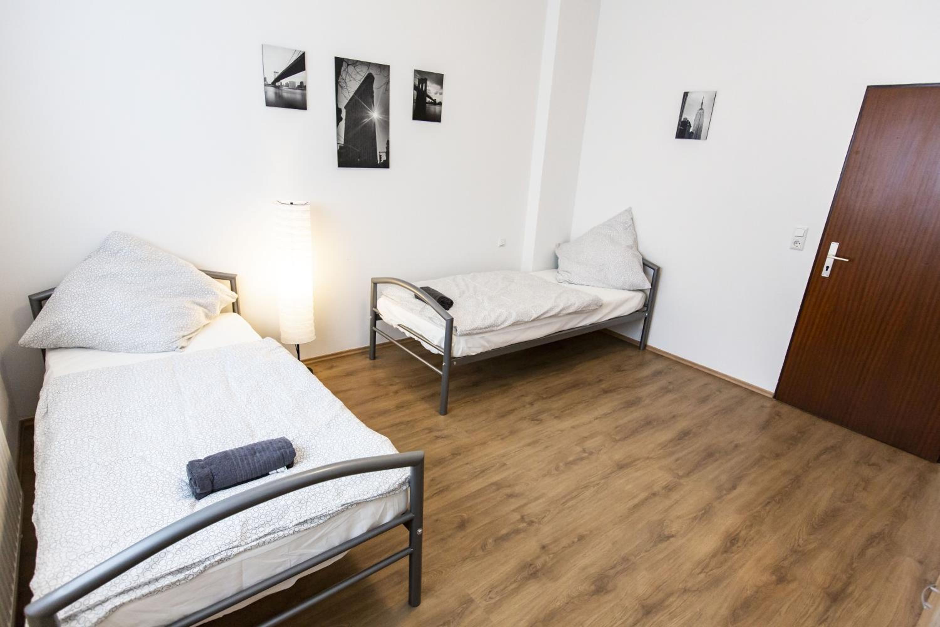 Three-Bedroom Apartment - Photo 22