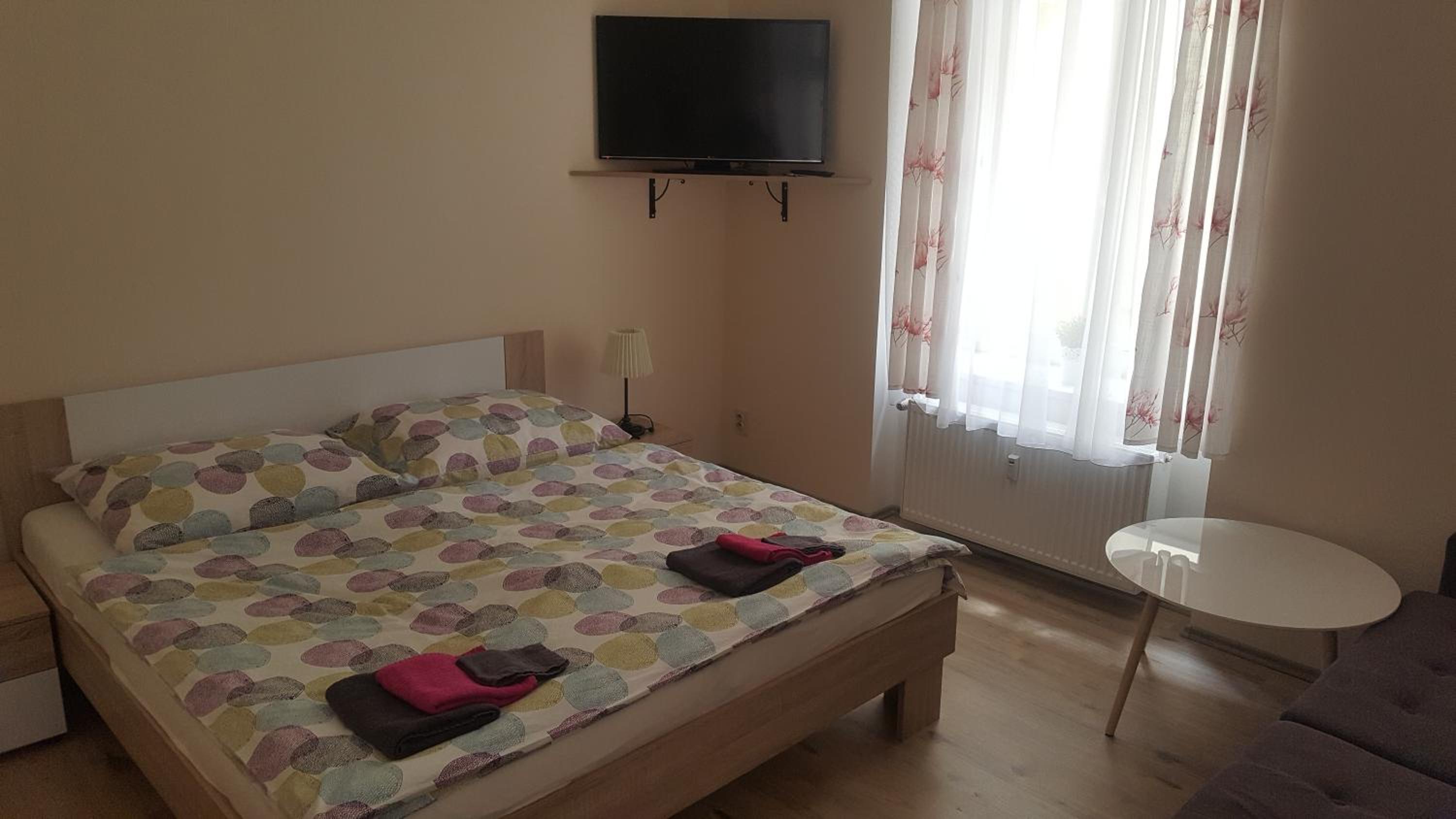 Apartment photo 1