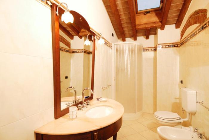 Three-Bedroom Apartment (8 Adults) photo 2