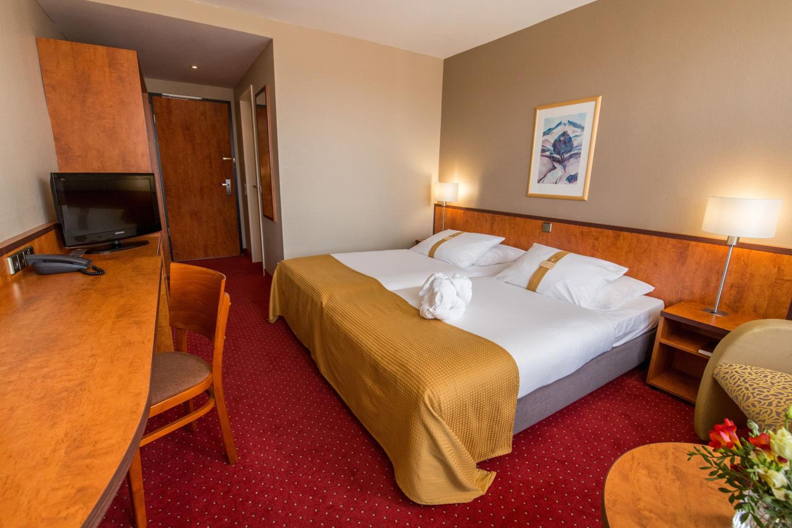 Standard Double Room - Photo 5