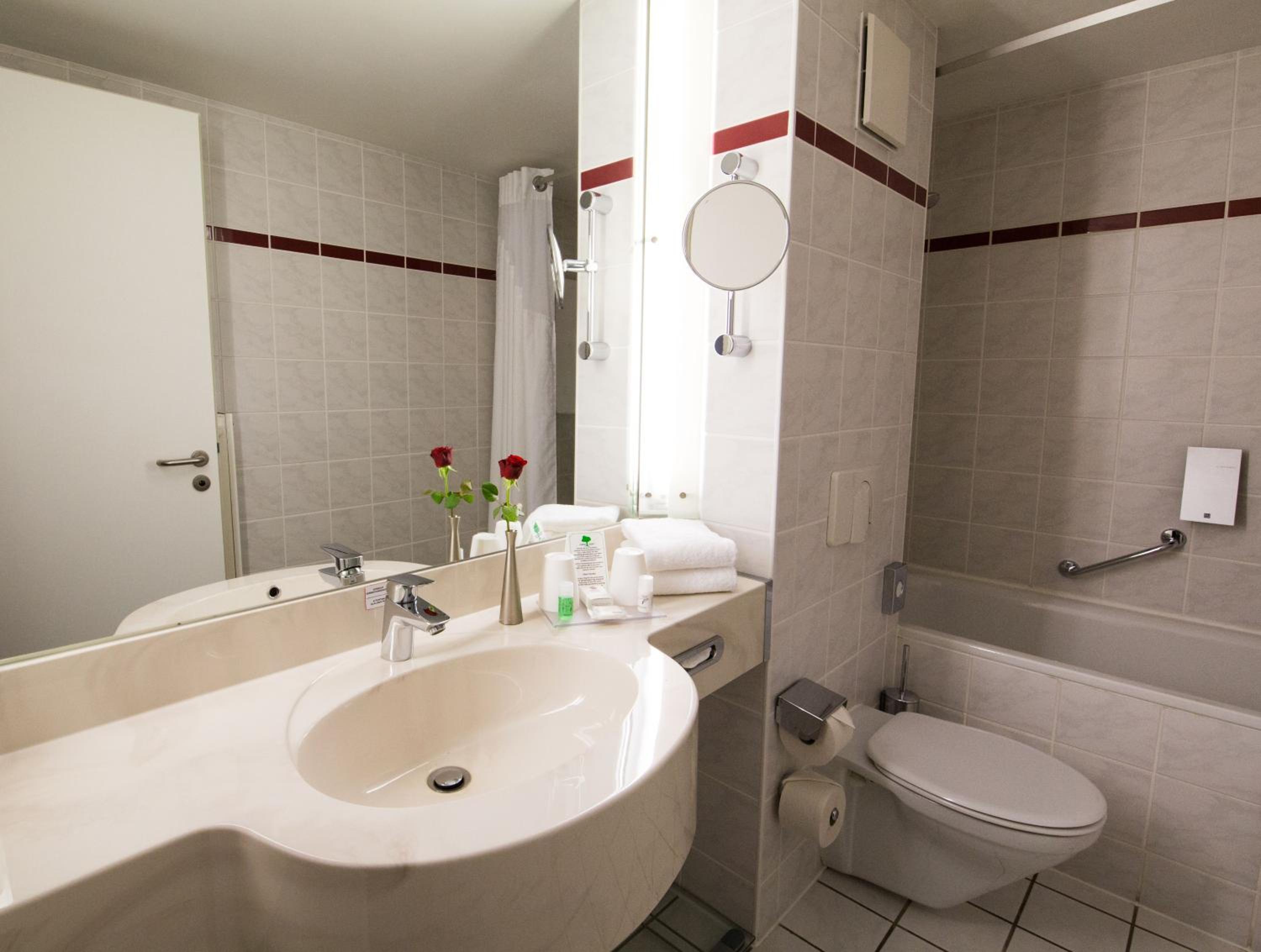 Comfort King Room - Photo 4