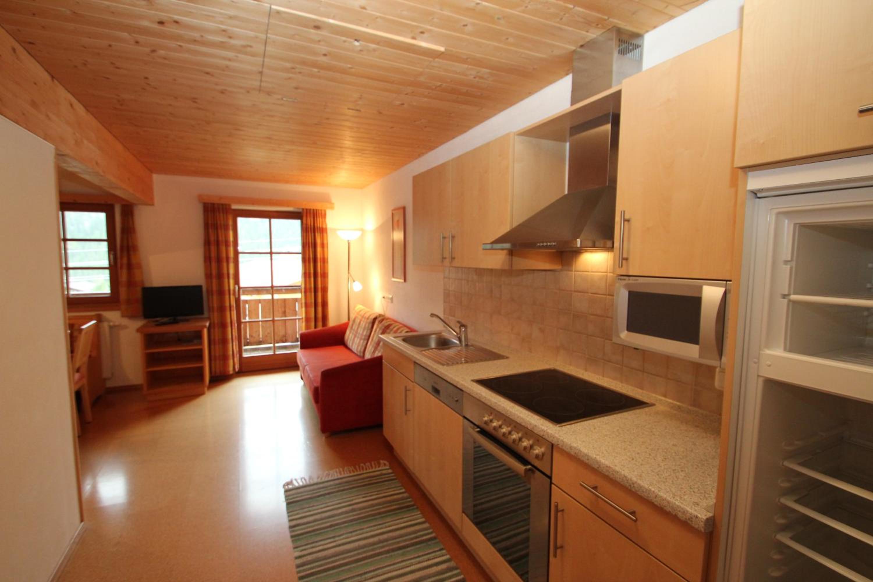 Two-Bedroom Apartment - Annex photo 2