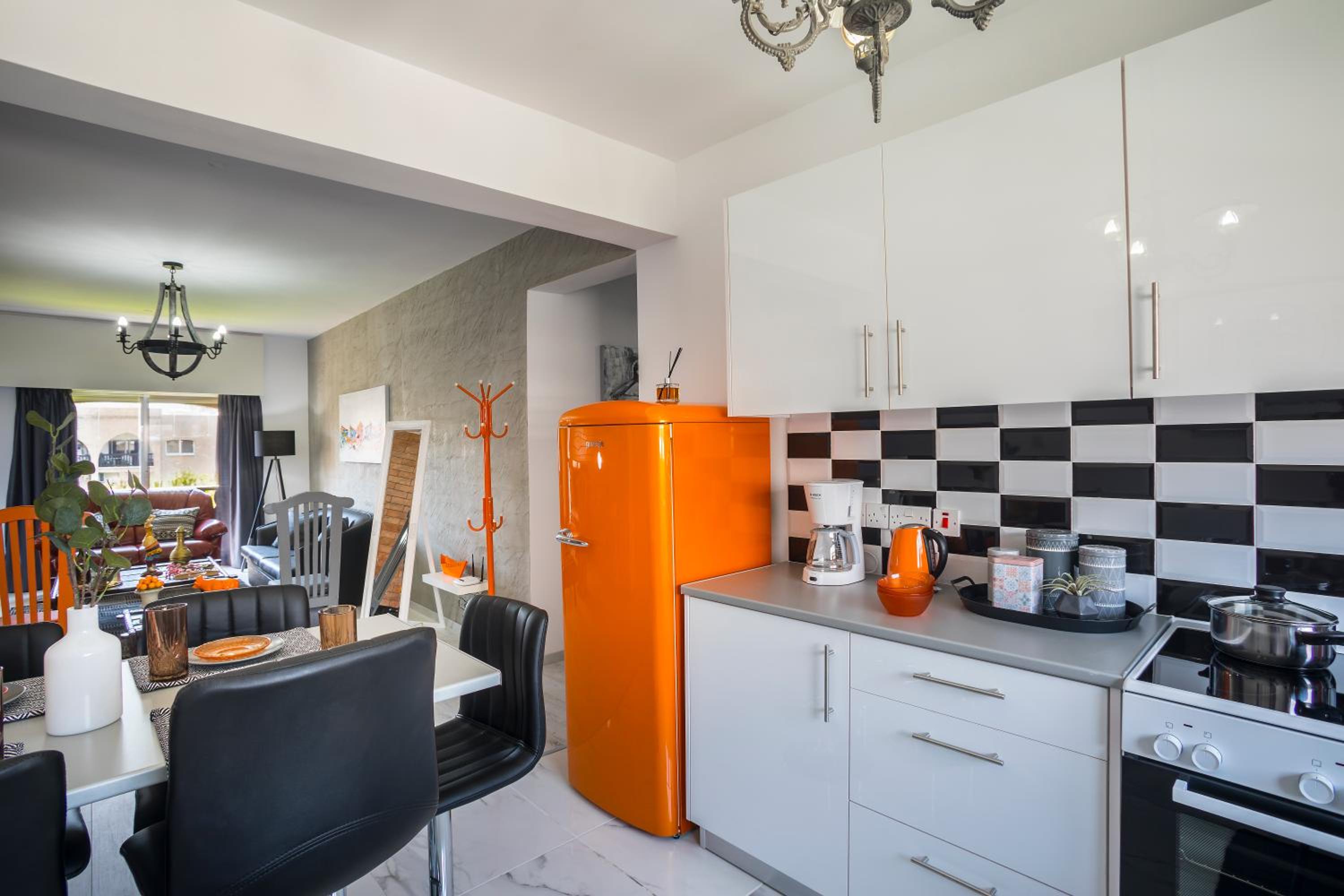 Hipster Two Bedroom Apartment D418 - Photo 15
