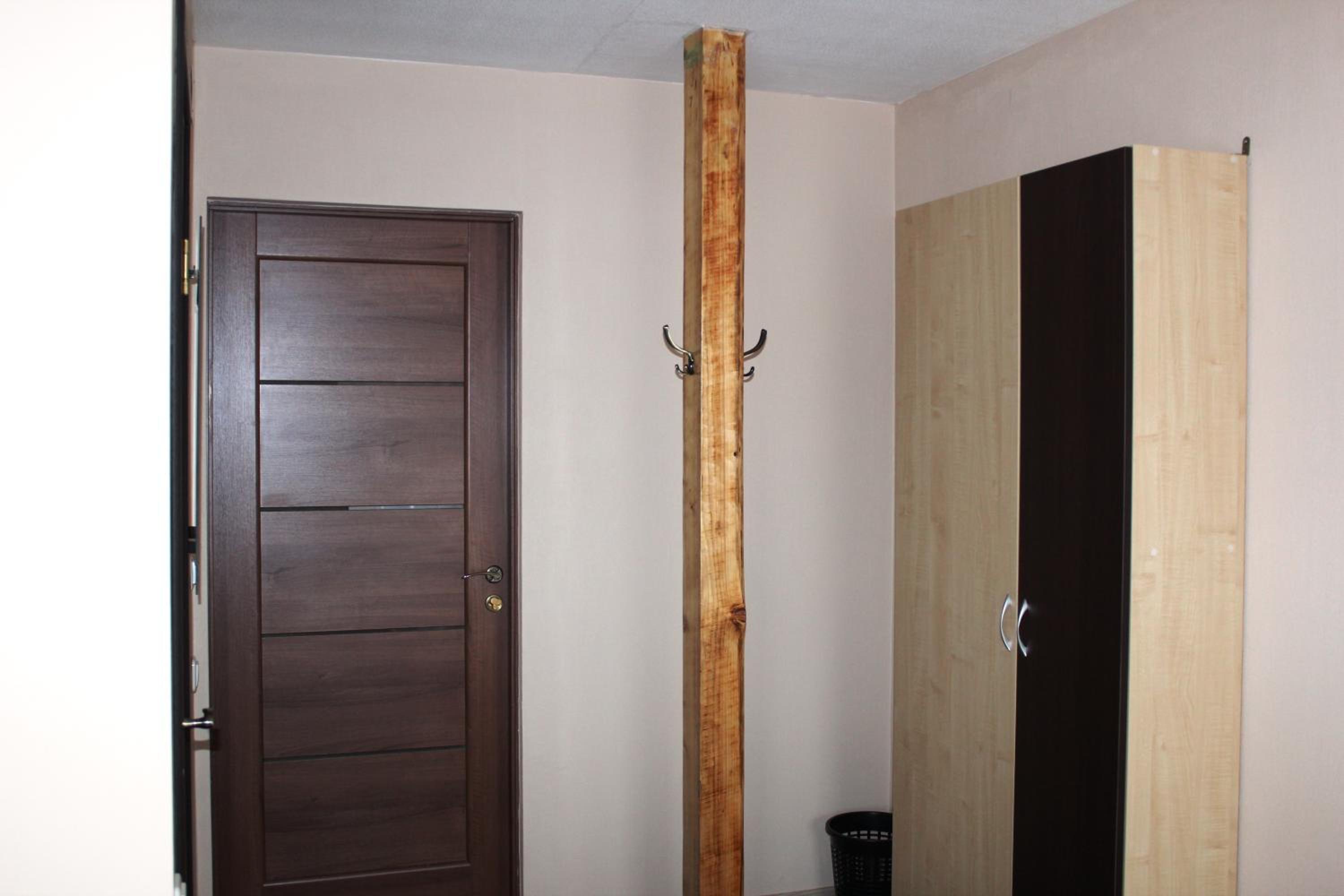 Quadruple Room with Private Bathroom - Photo 7