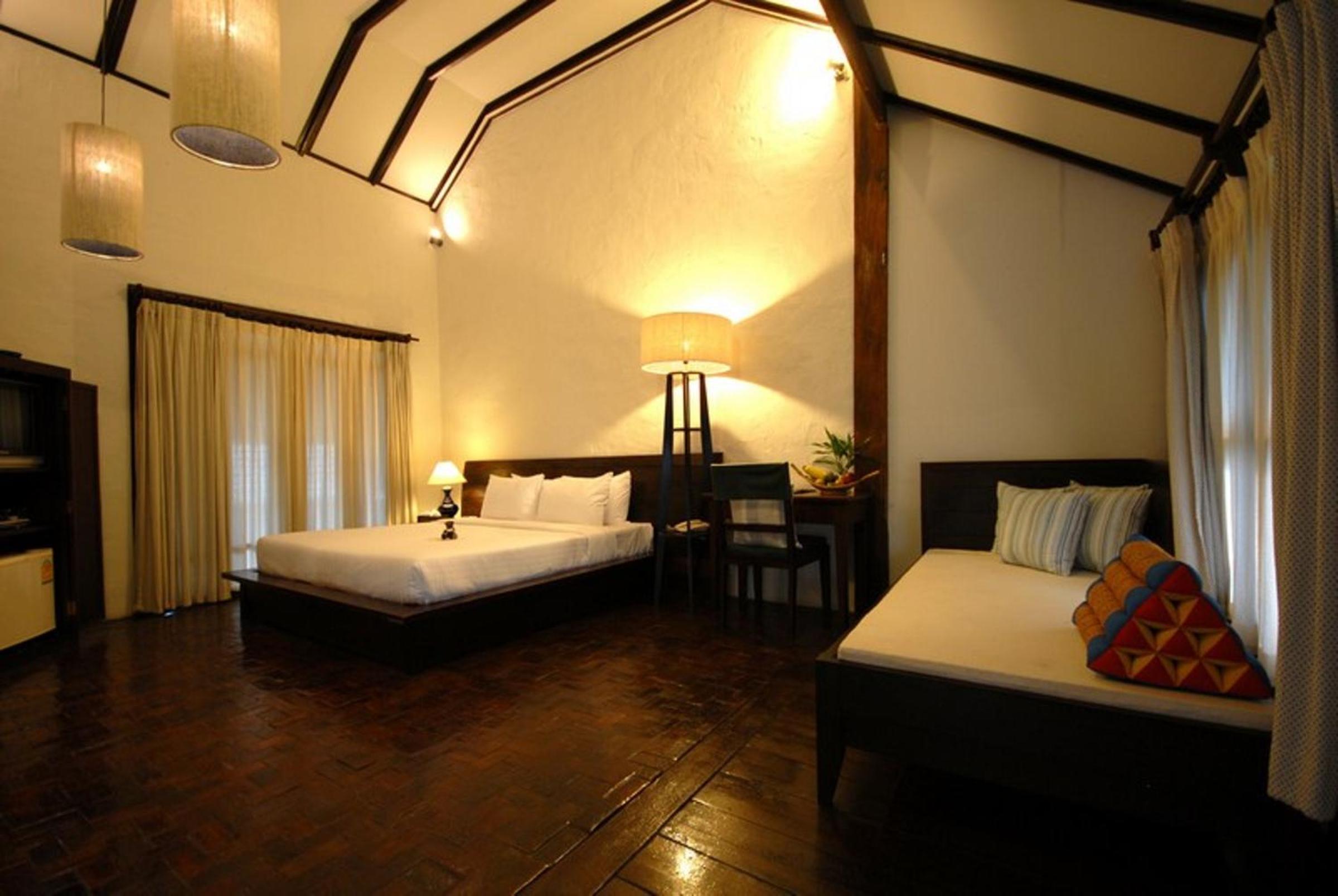 Deluxe Double or Twin Room - Photo 5