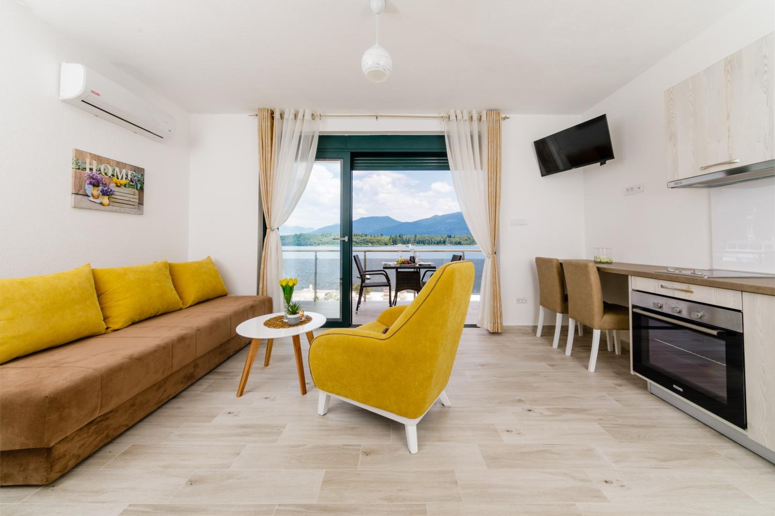 Apartment with Balcony