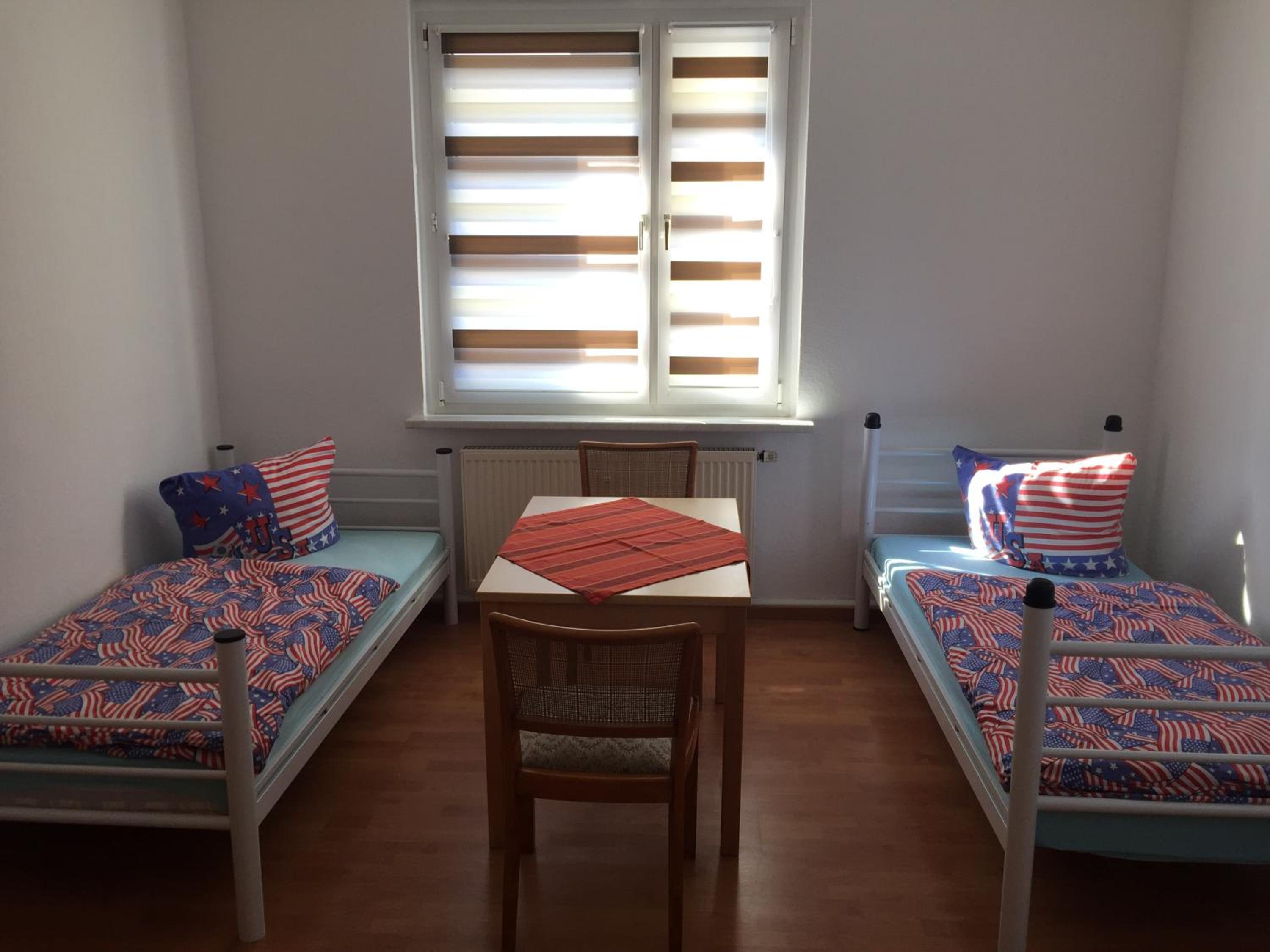 Two-Bedroom Apartment - Photo 5