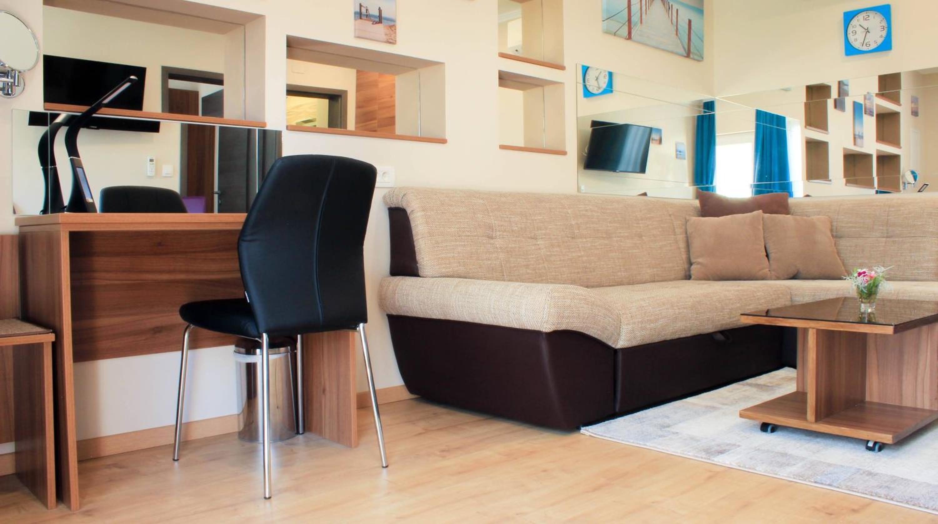 One-Bedroom Apartment With Terrace photo 1
