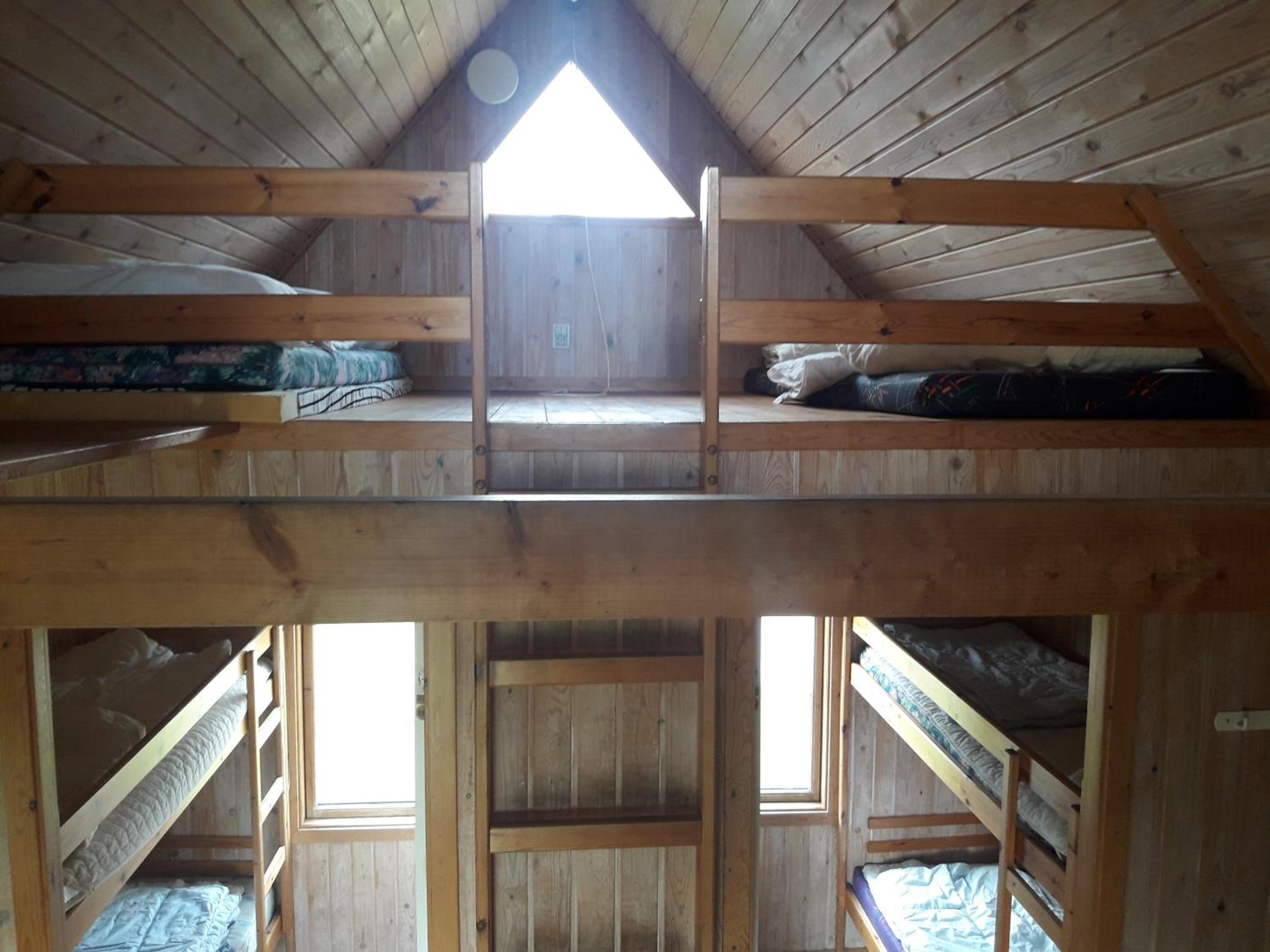 Two-Bedroom Cottage - Photo 4
