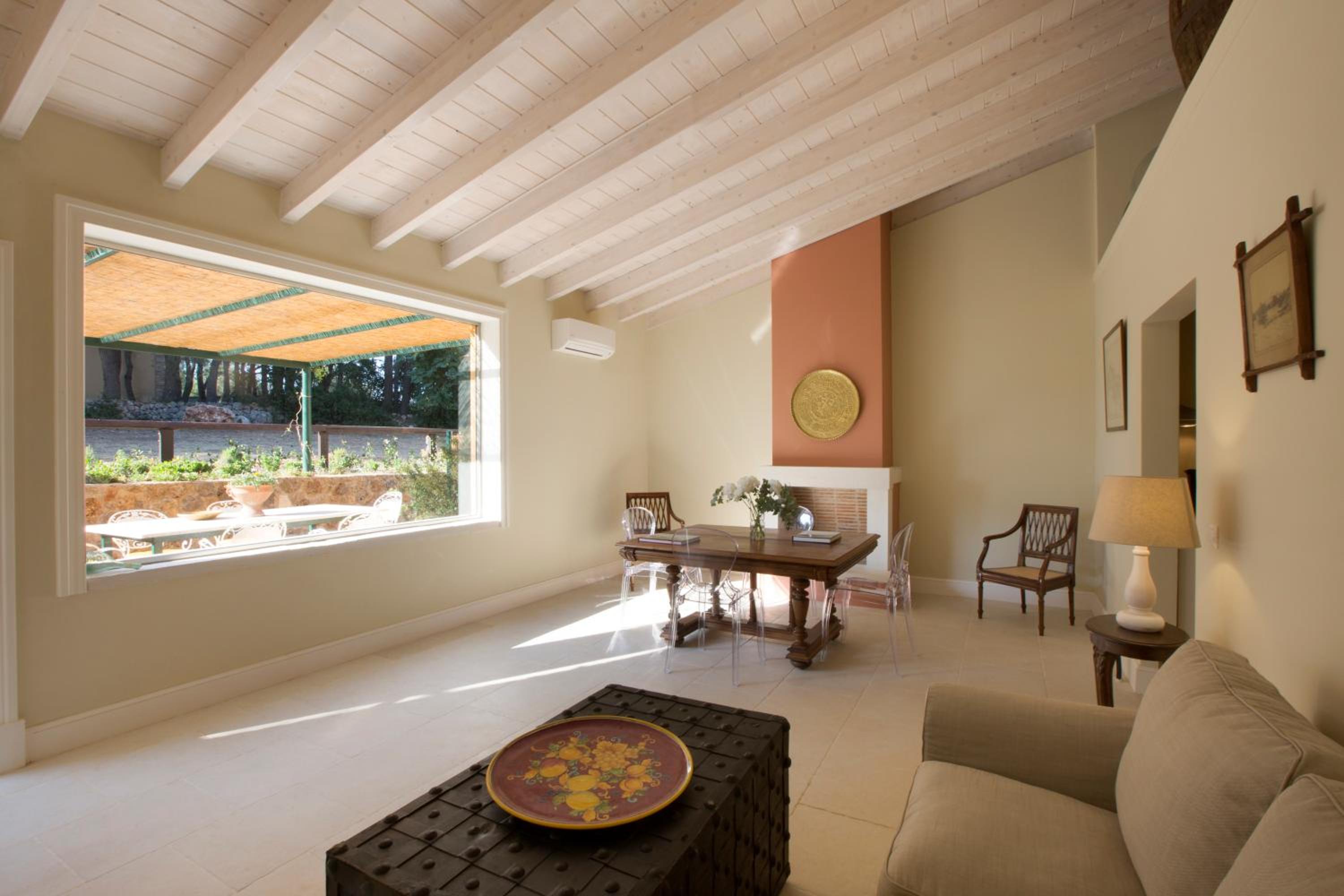 Superior Suite (4 Adults)