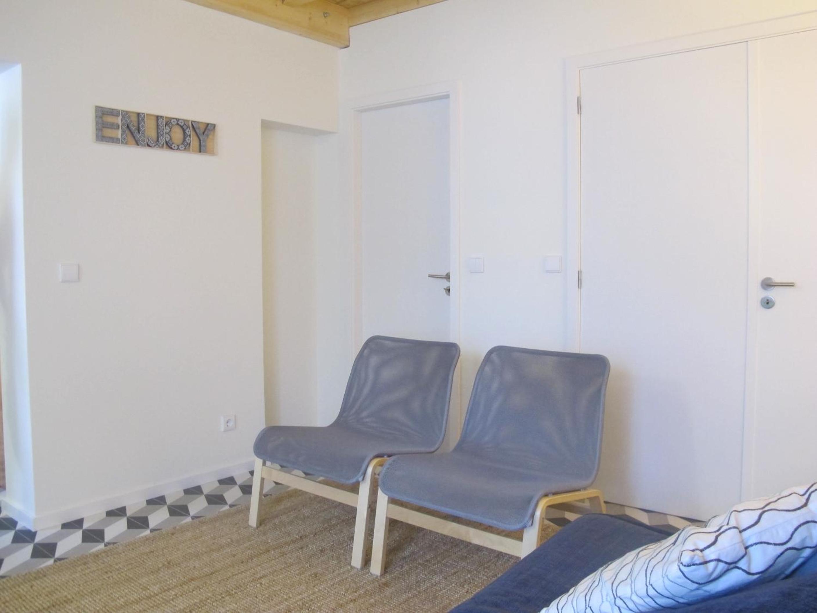 Two-Bedroom House - Photo 14