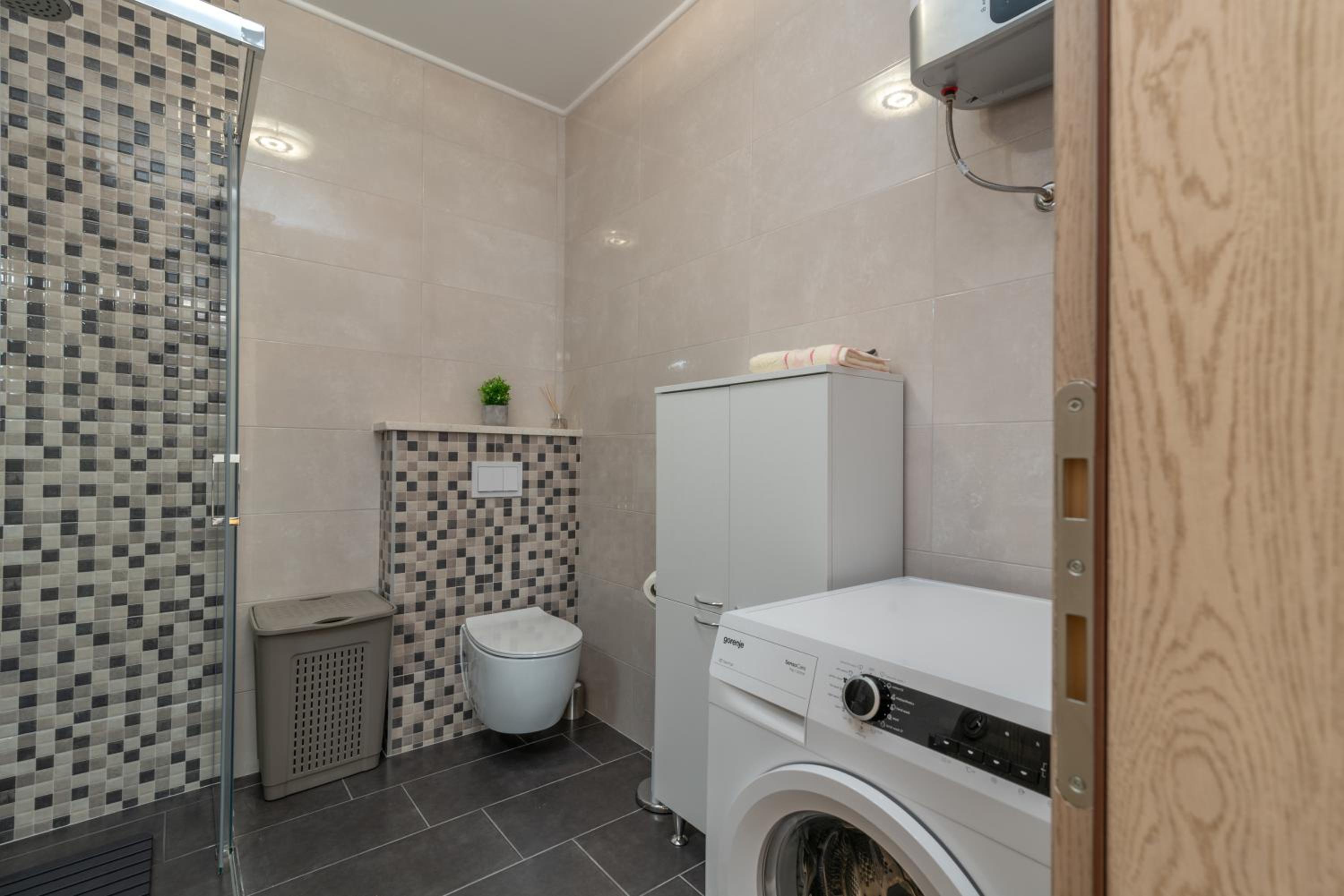 Apartment - Photo 9