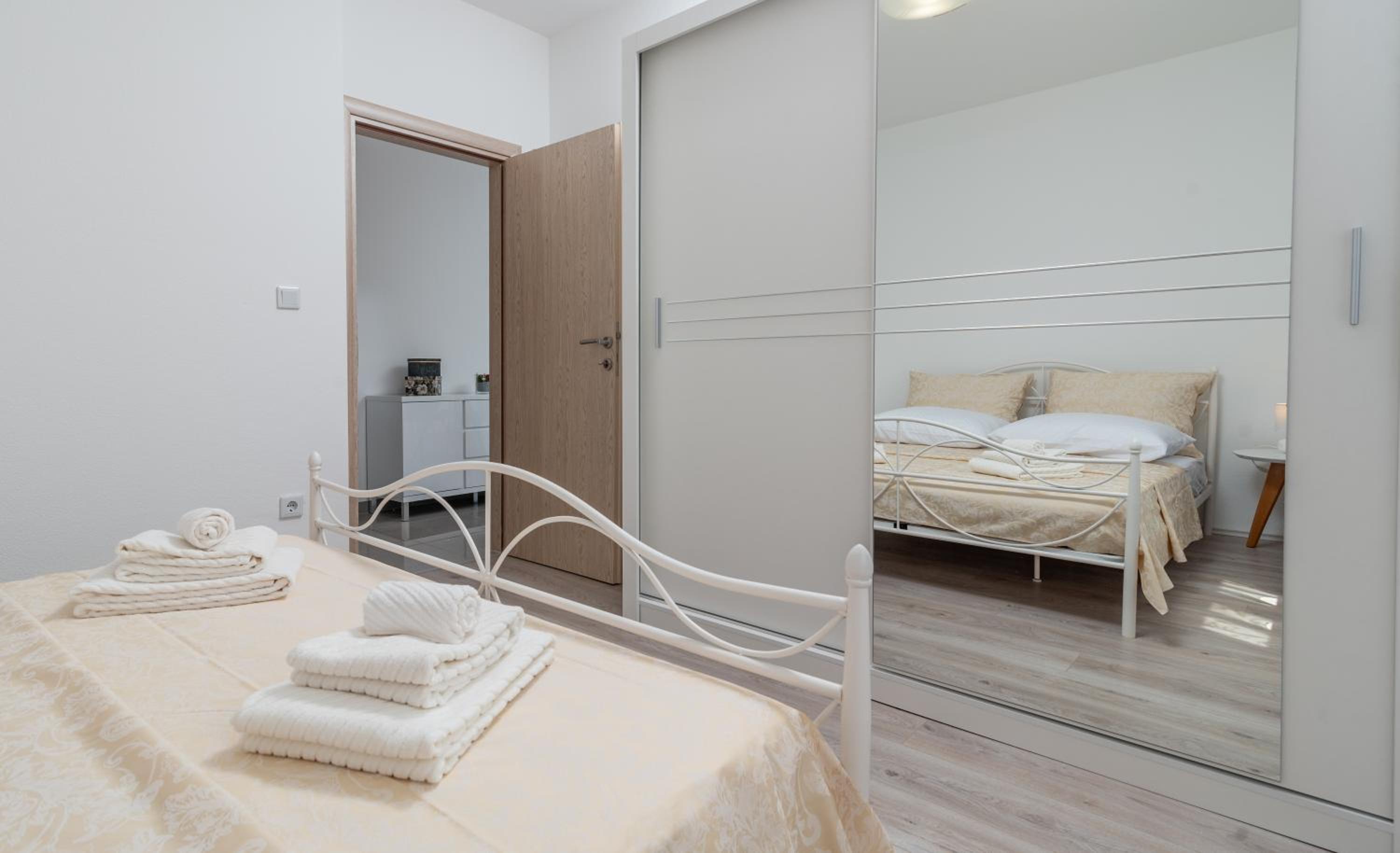 Apartment - Photo 14
