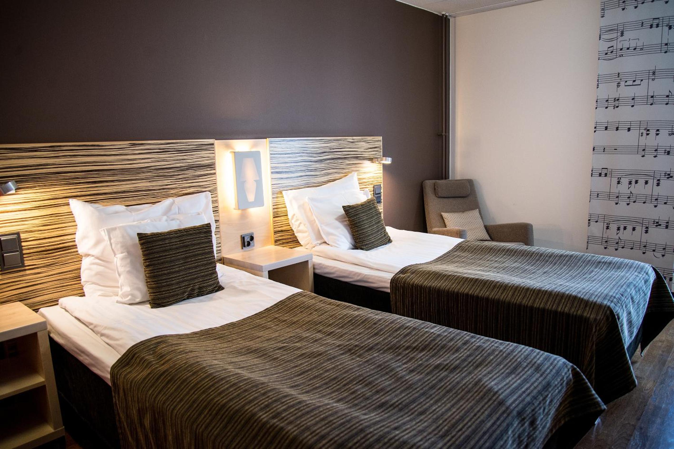 Standard Twin Room photo 1