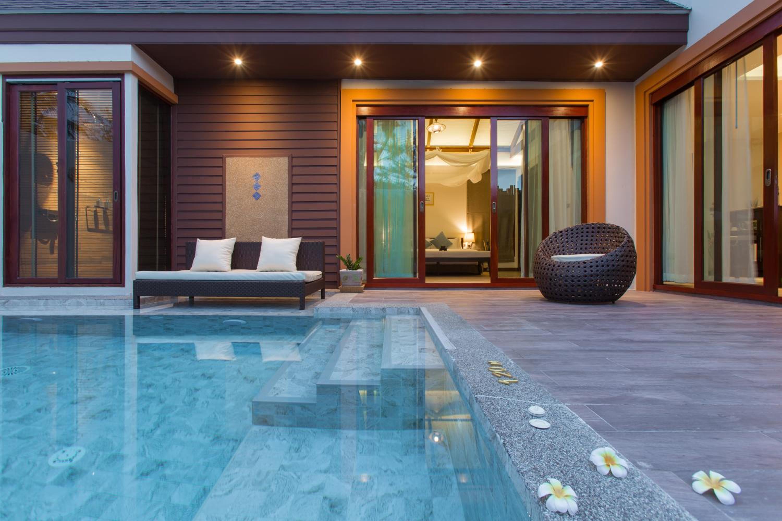 Villa with Private Pool - Beach Front photo 2