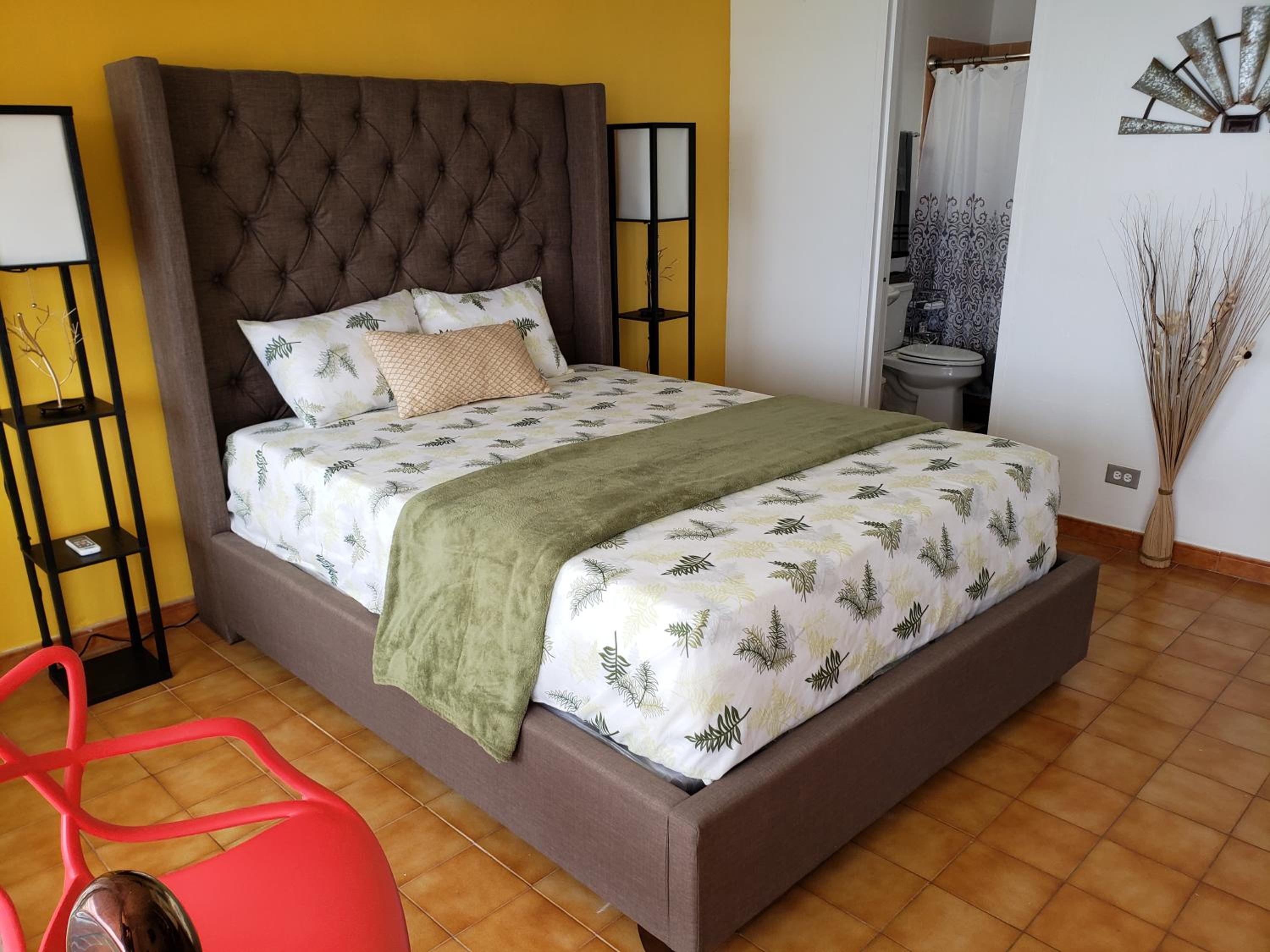 Apartment photo 2