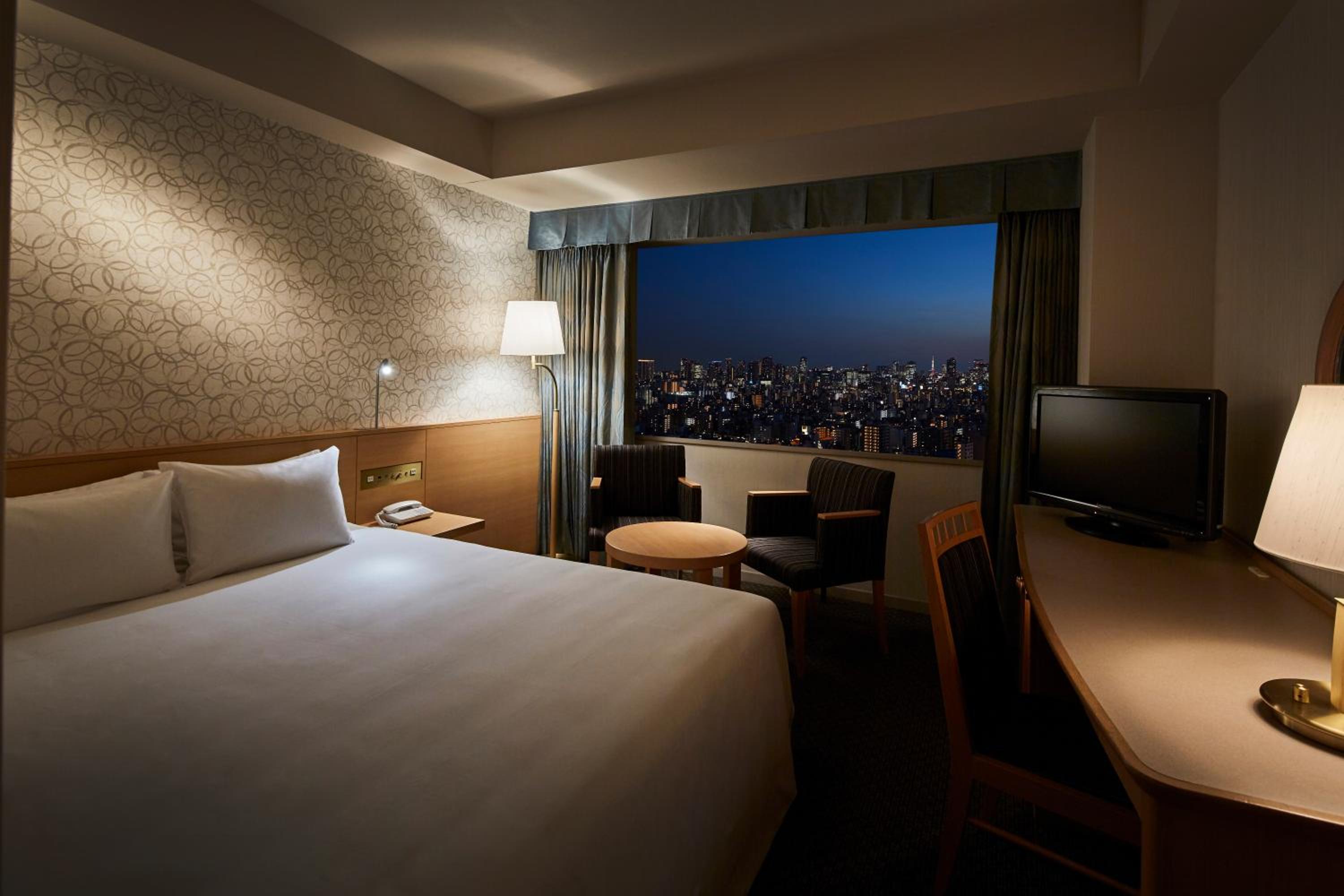 Double Room - Non-Smoking - Photo 8