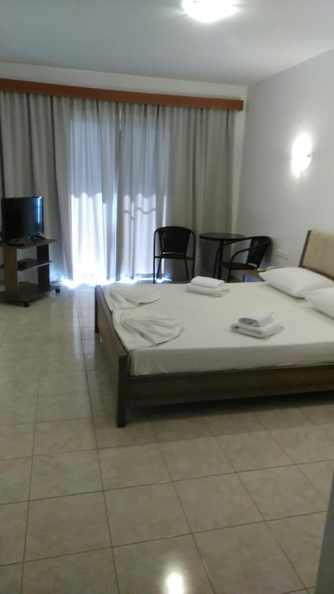 Superior Double Room with Pool View