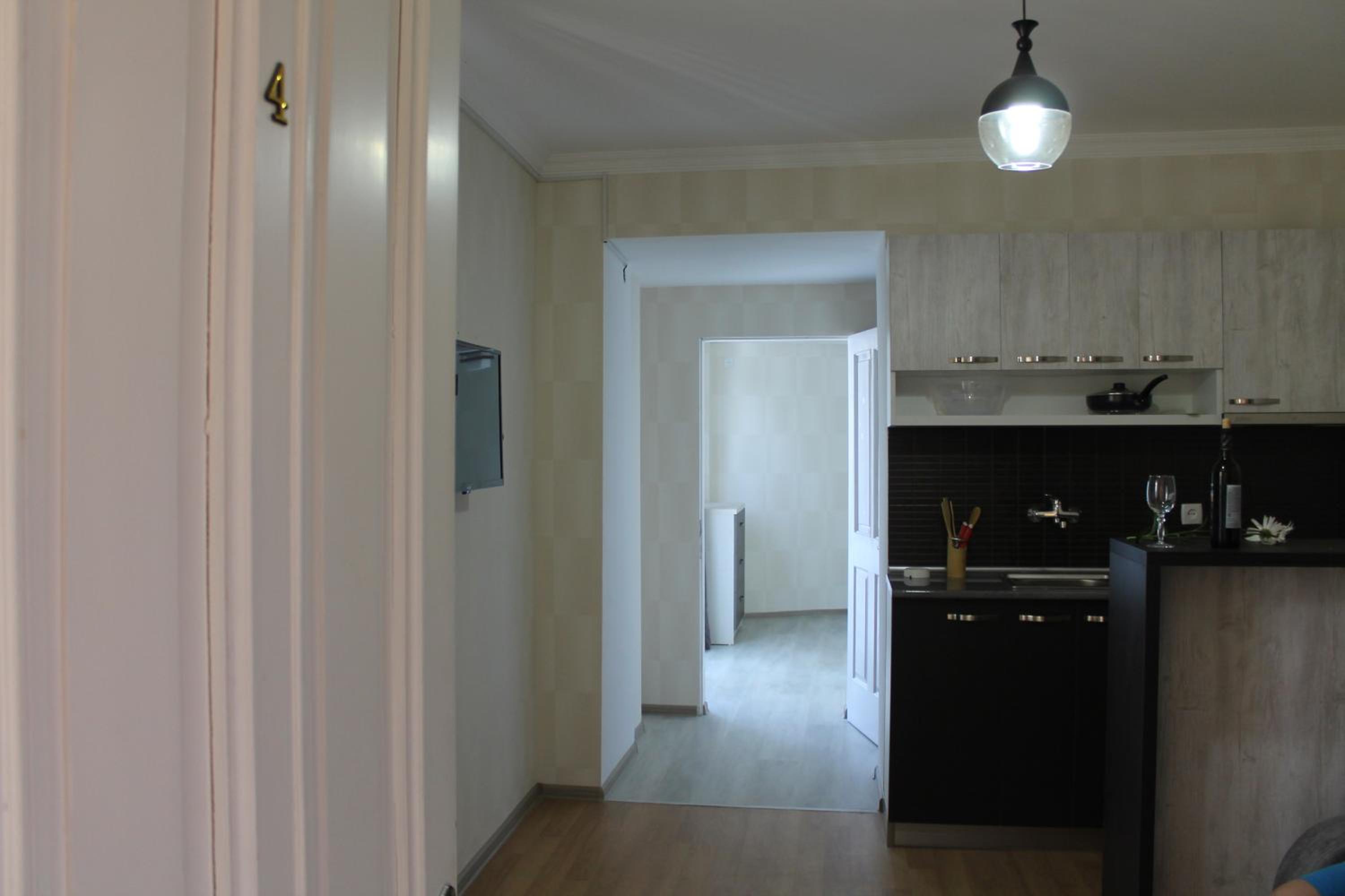 Apartment with Balcony photo 2