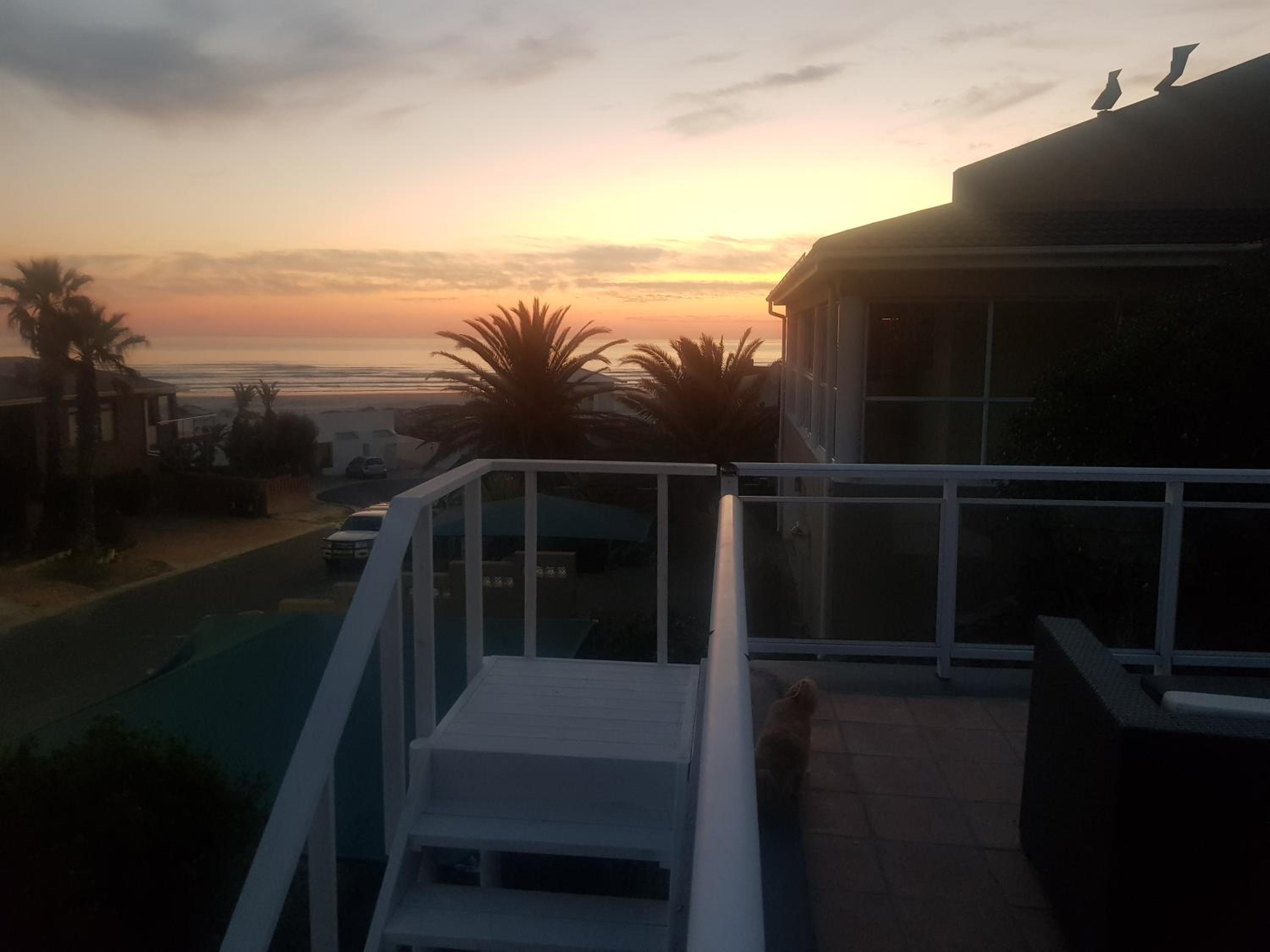 Apartment - Split Level with Ocean View - Photo 10