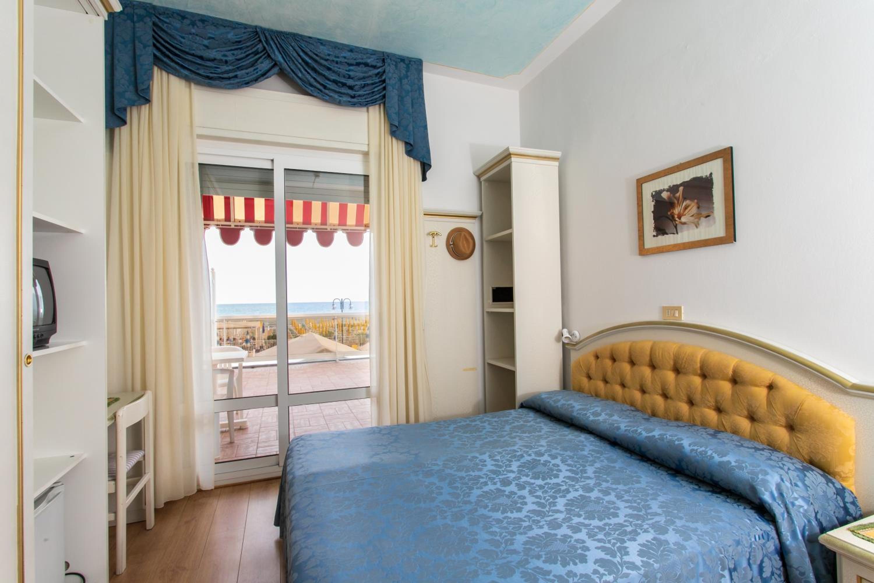 Double Room with Sea View