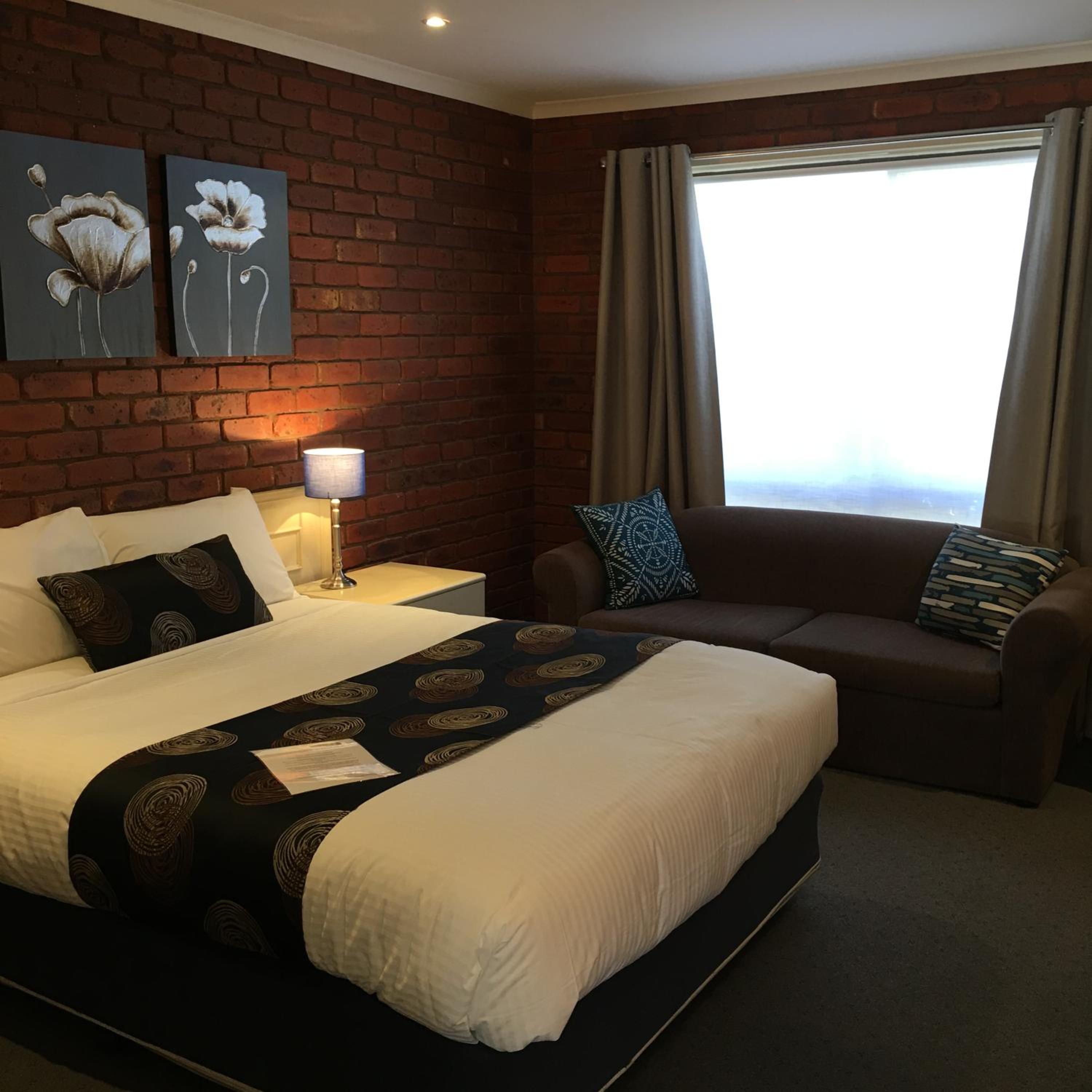 Deluxe King Room photo 3