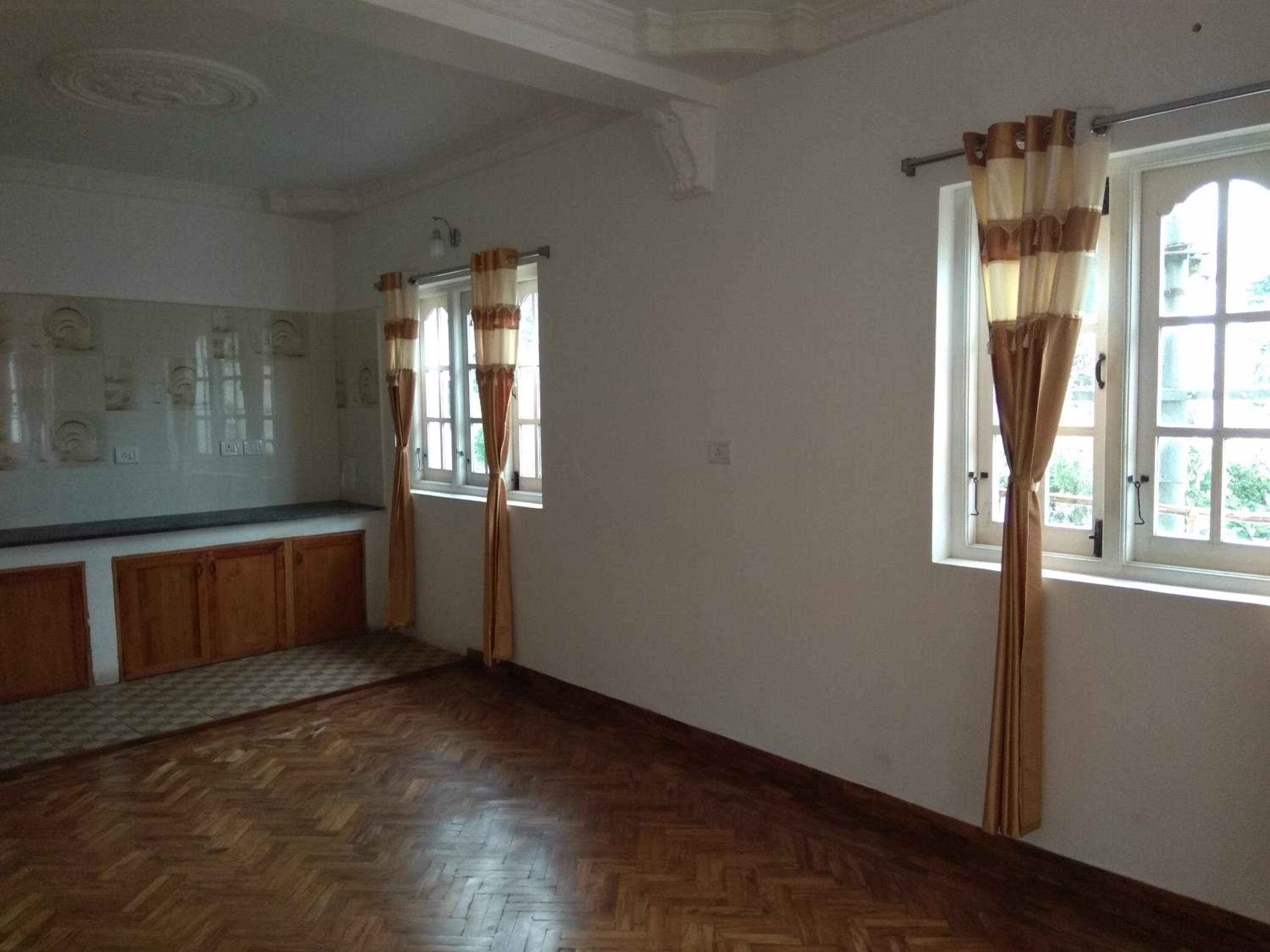 Two-Bedroom Suite - Photo 4