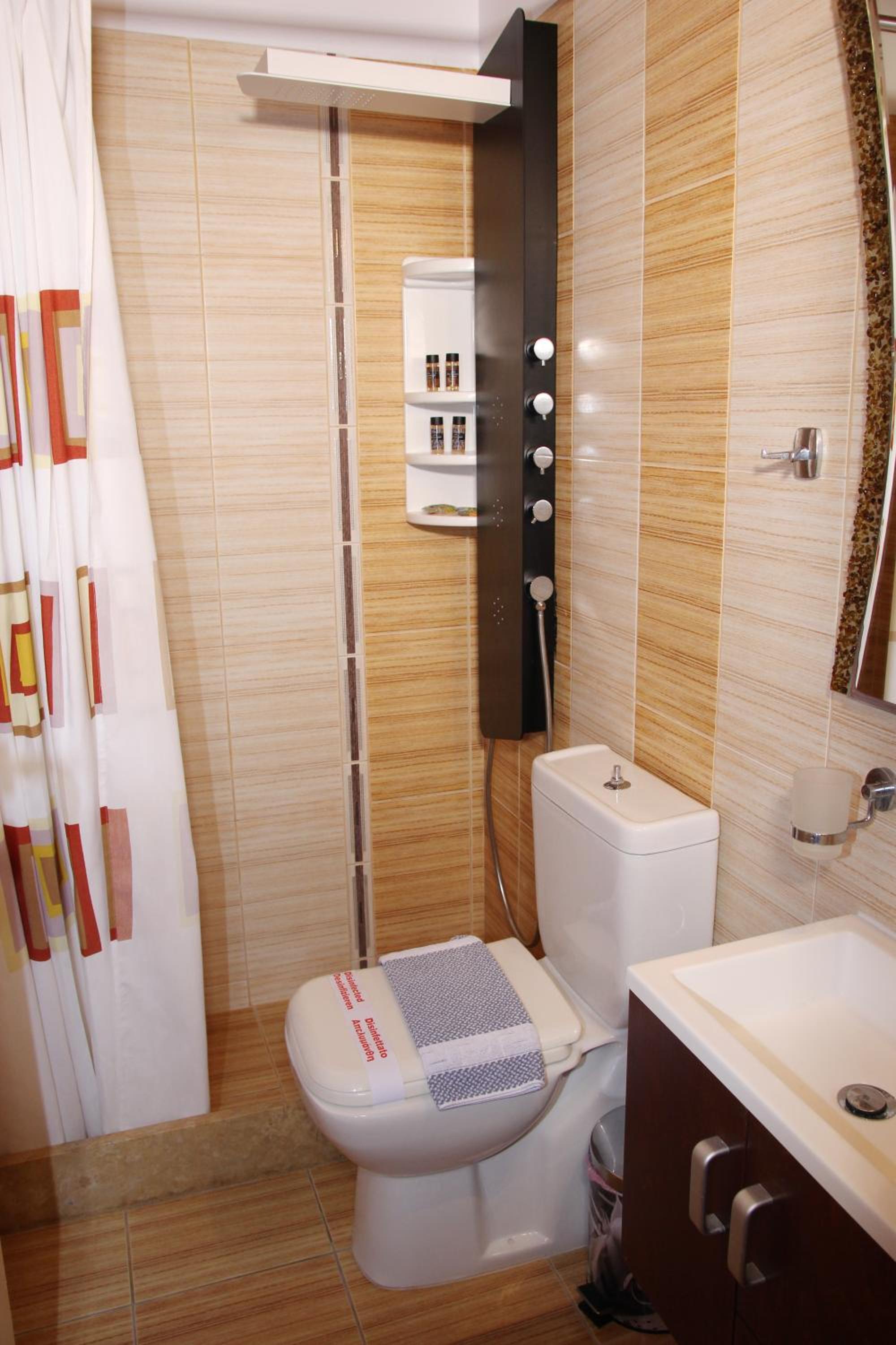 Double Room with Sea View - Photo 13