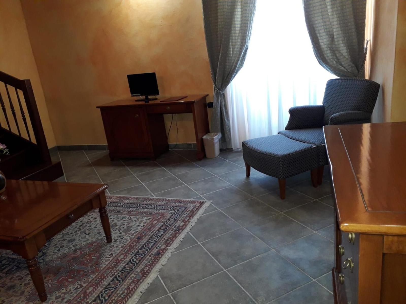 Superior Double or Twin Room - Photo 3