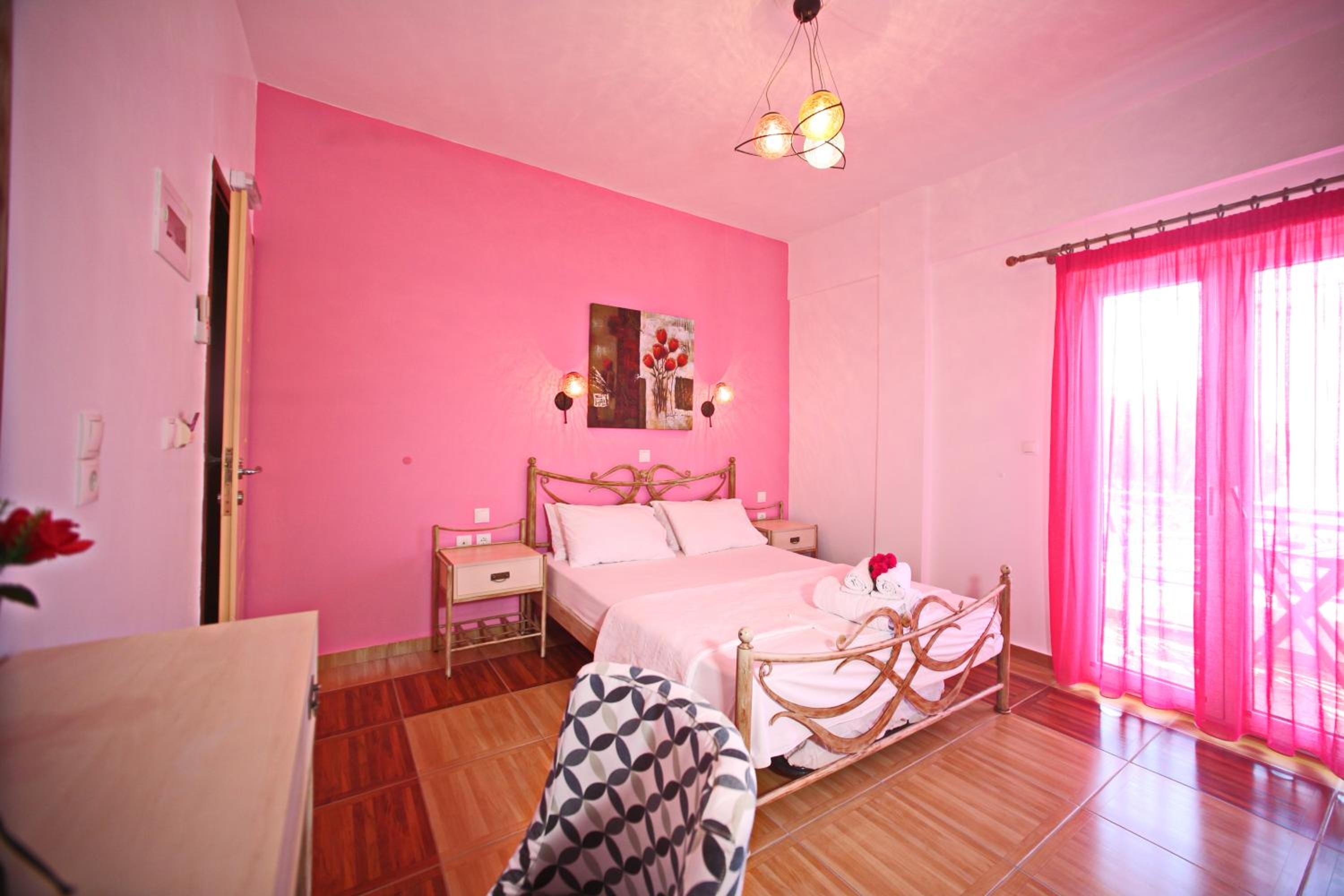 Standard Double Room - Photo 1