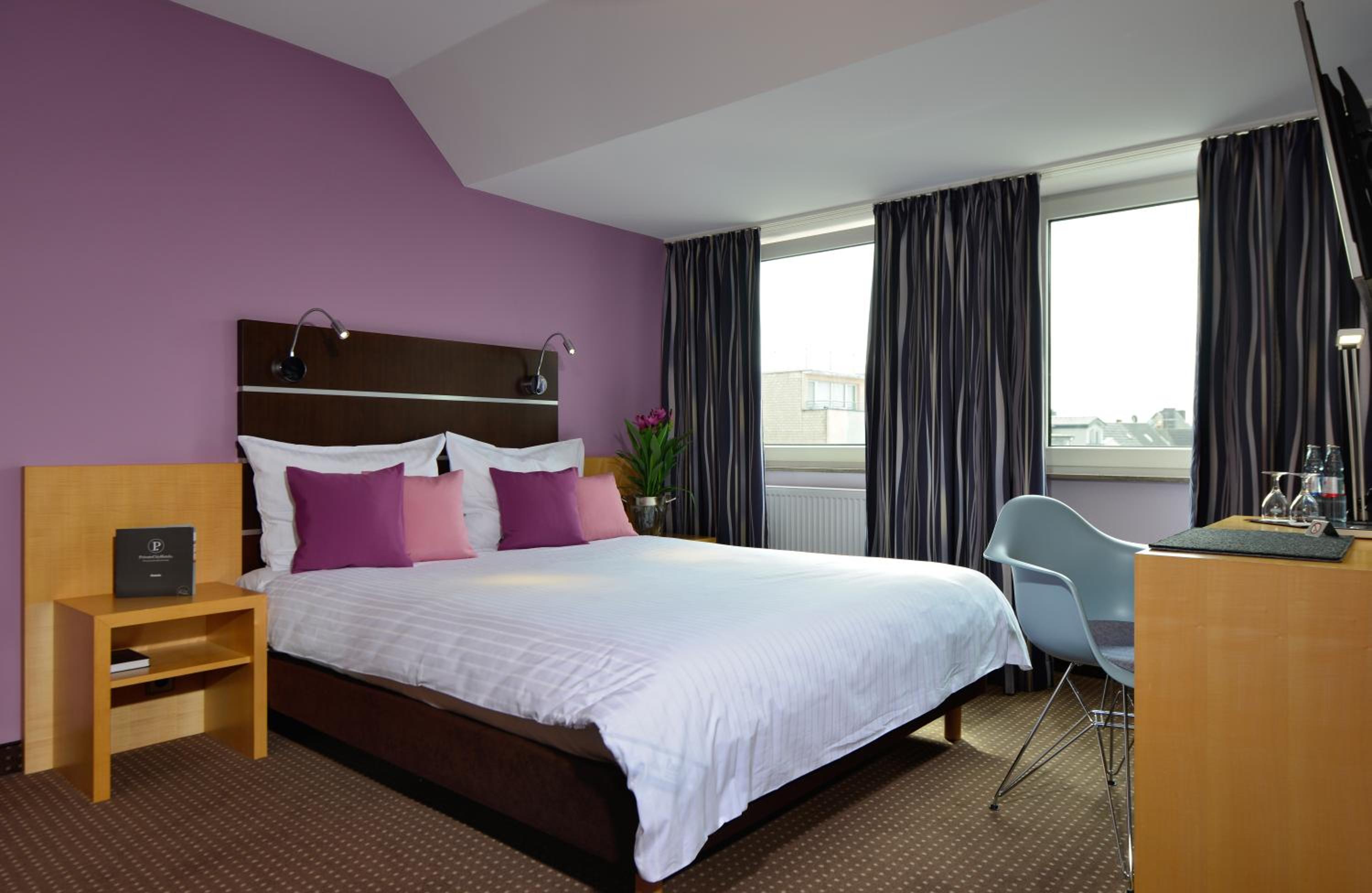 Budget Double Room - Photo 1