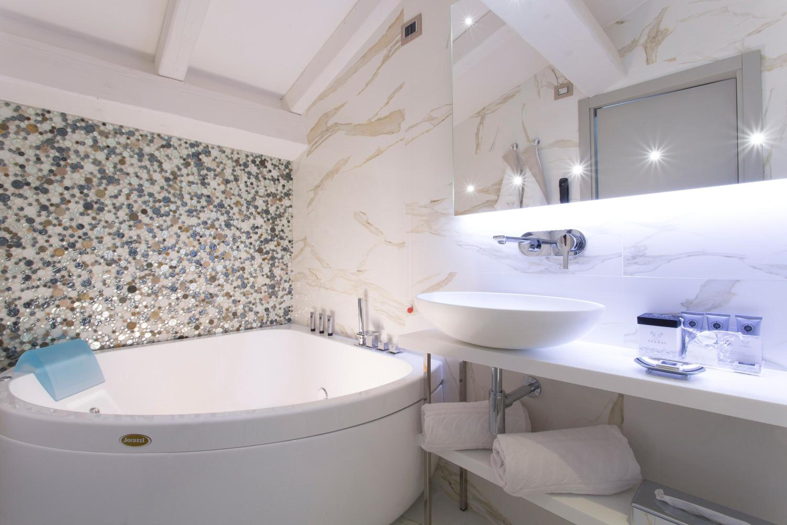 Suite photo 3
