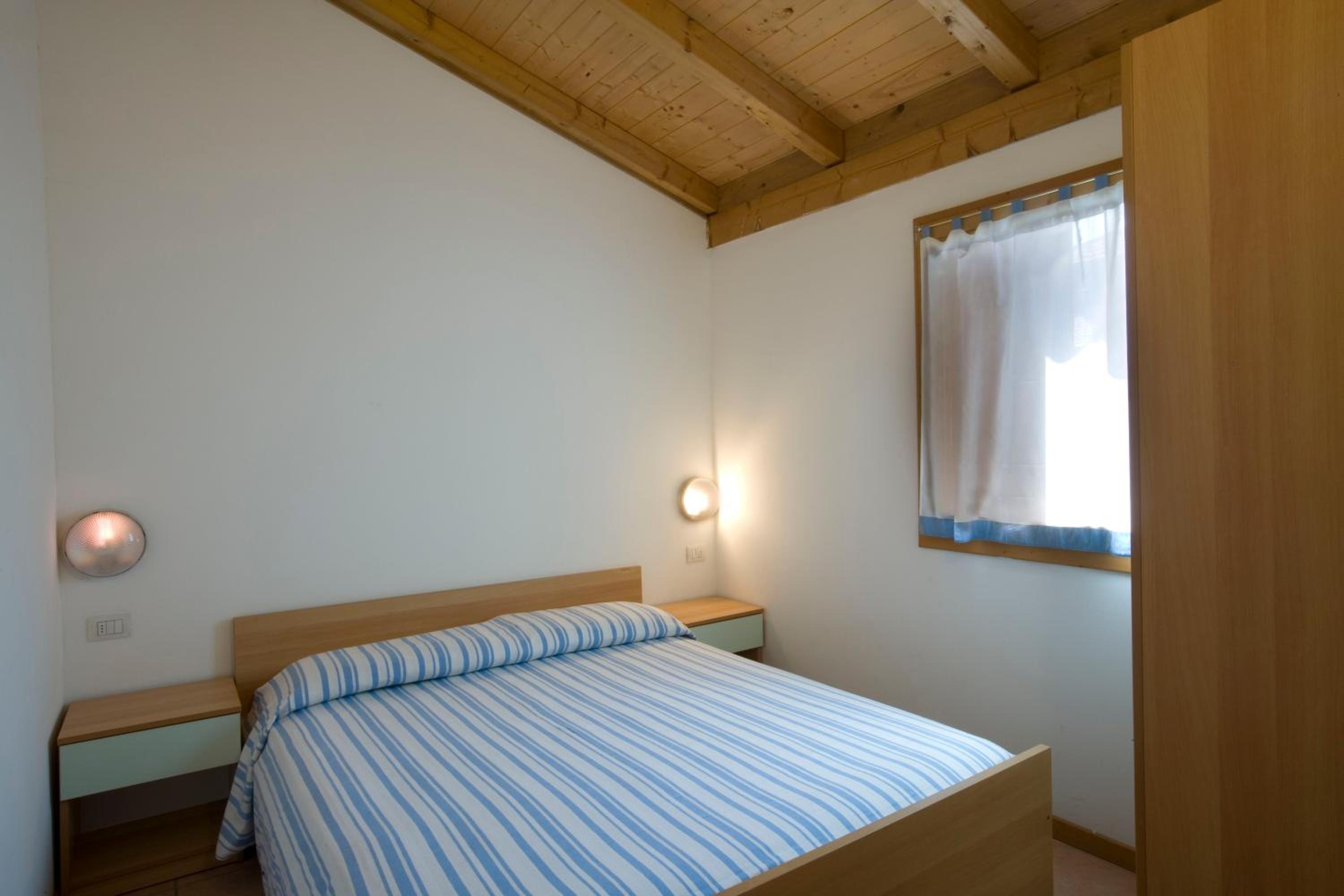 Two-Bedroom Bungalow photo 1