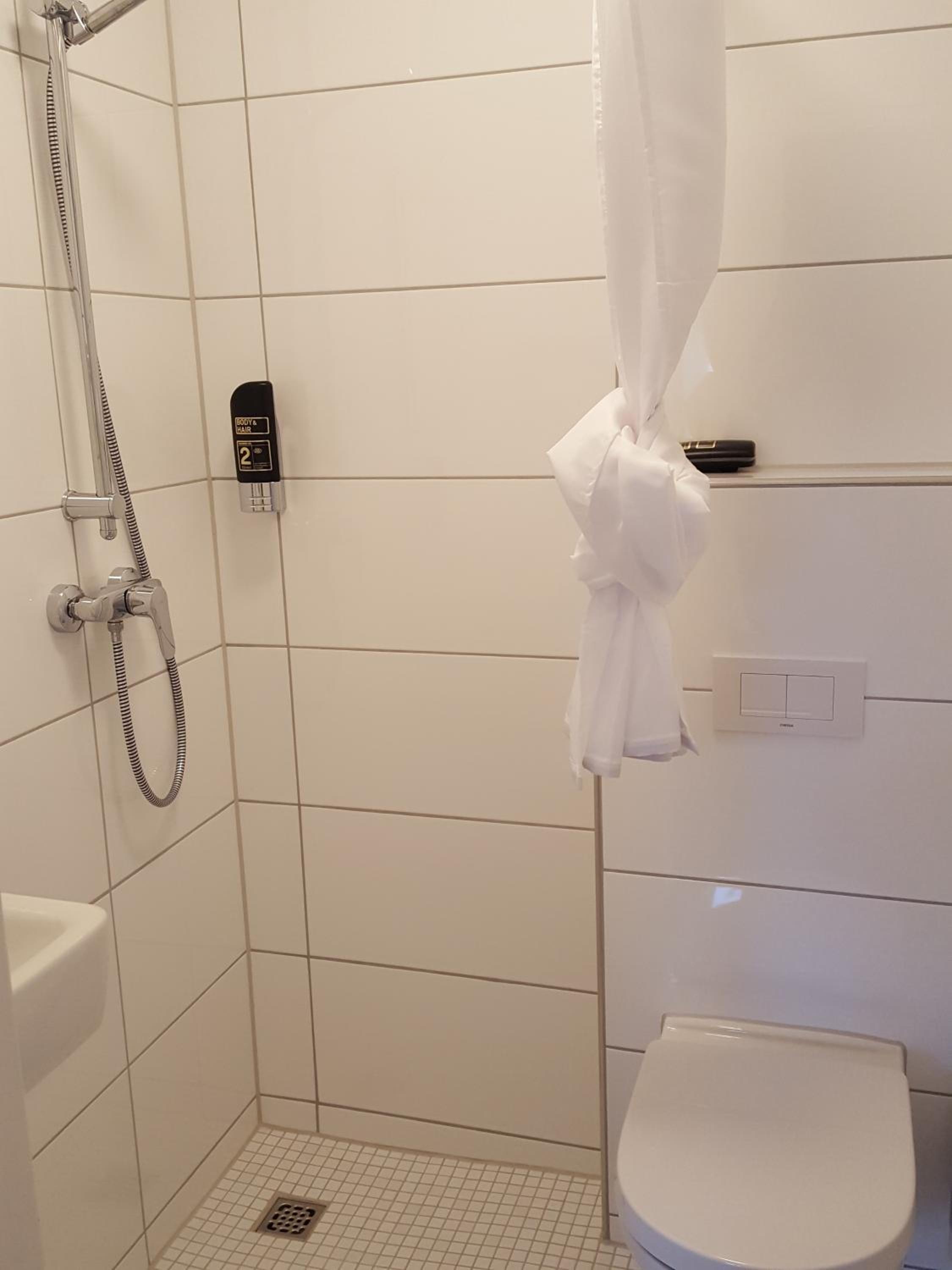 Apartment (2 Adults) photo 2