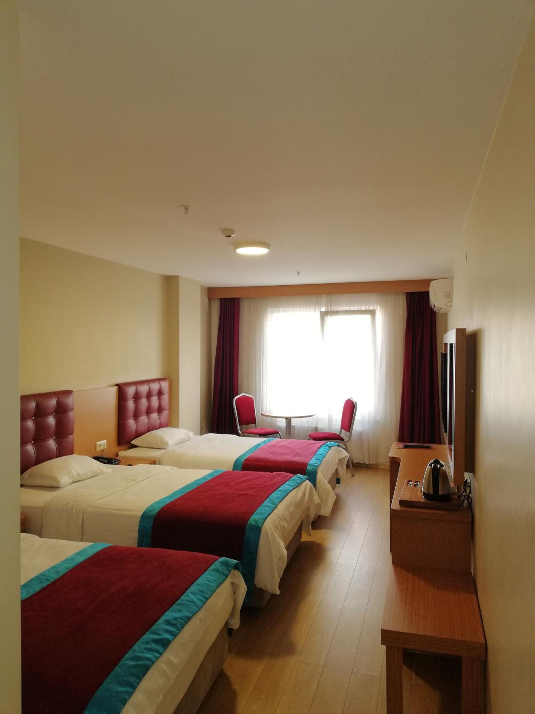 Standard Triple Room - Photo 11