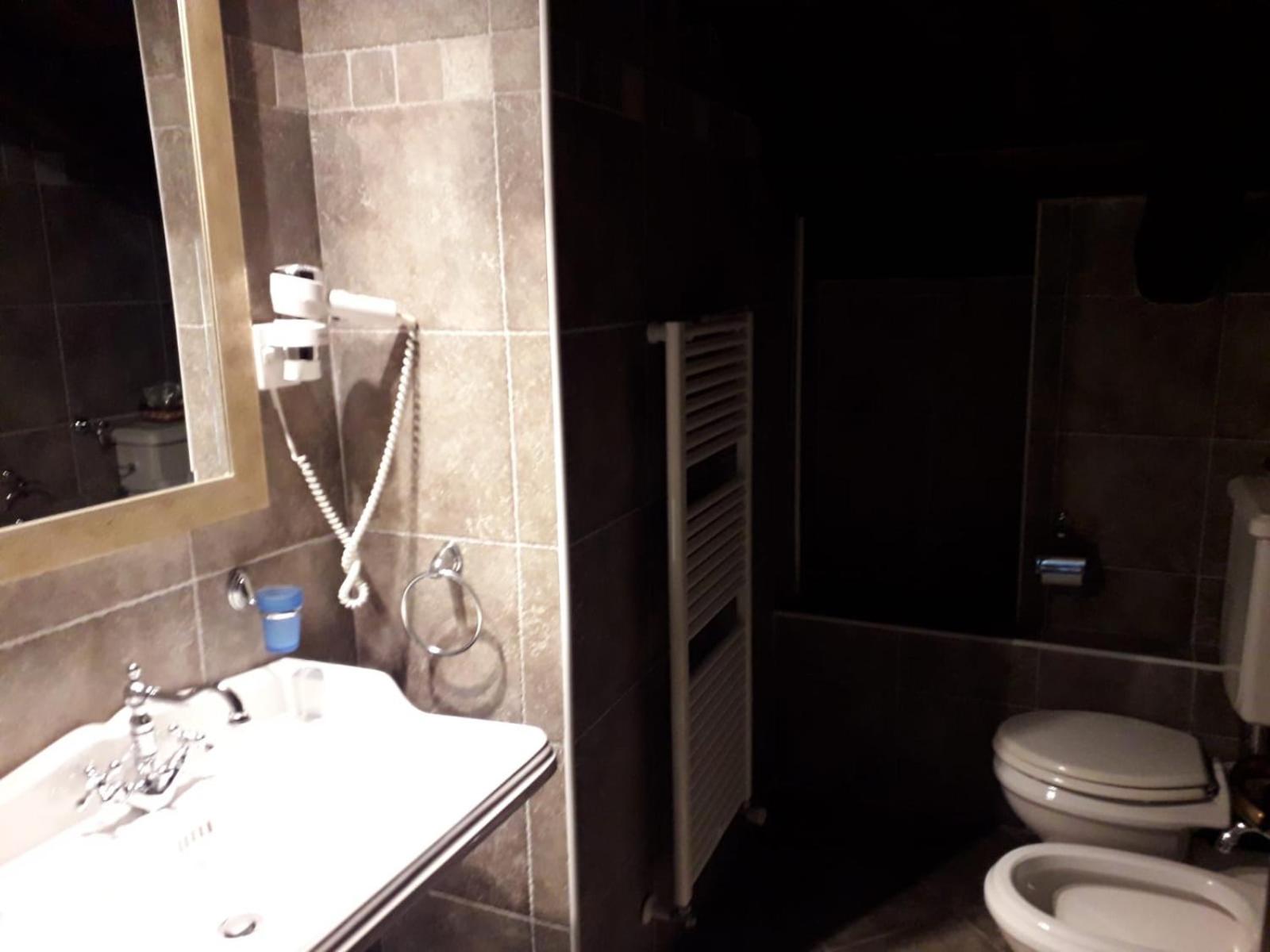 Budget Double or Twin Room photo 3
