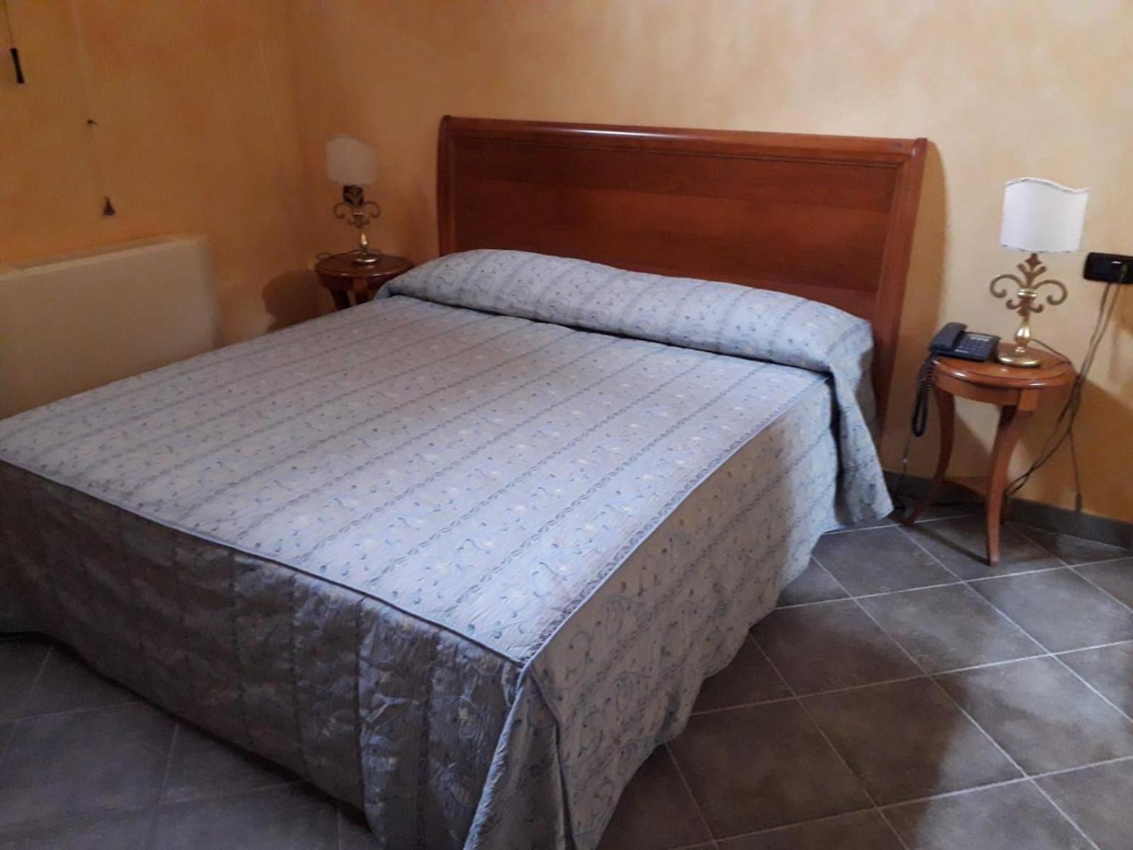 Budget Double or Twin Room - Photo 6
