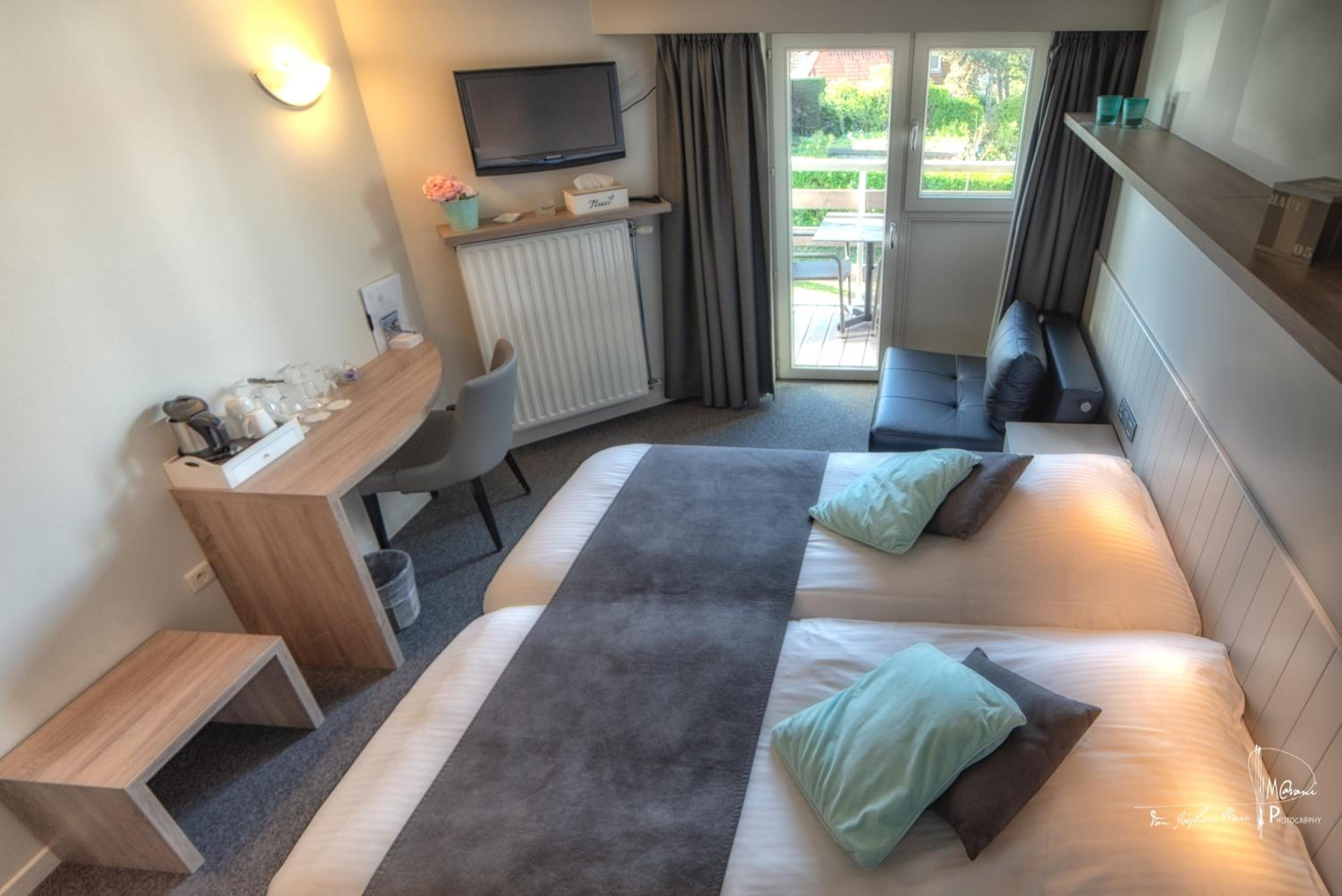 Double Room with Balcony or Terrace photo 3