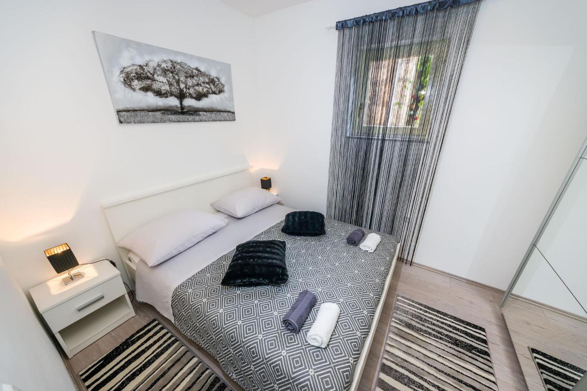 Apartment - Photo 8