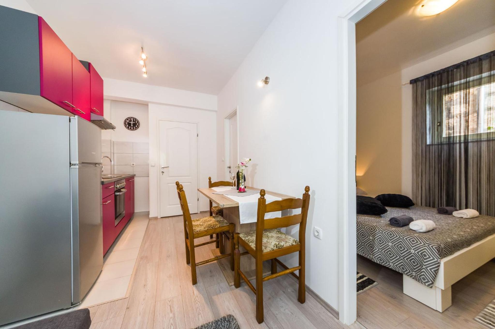 Apartment - Photo 9