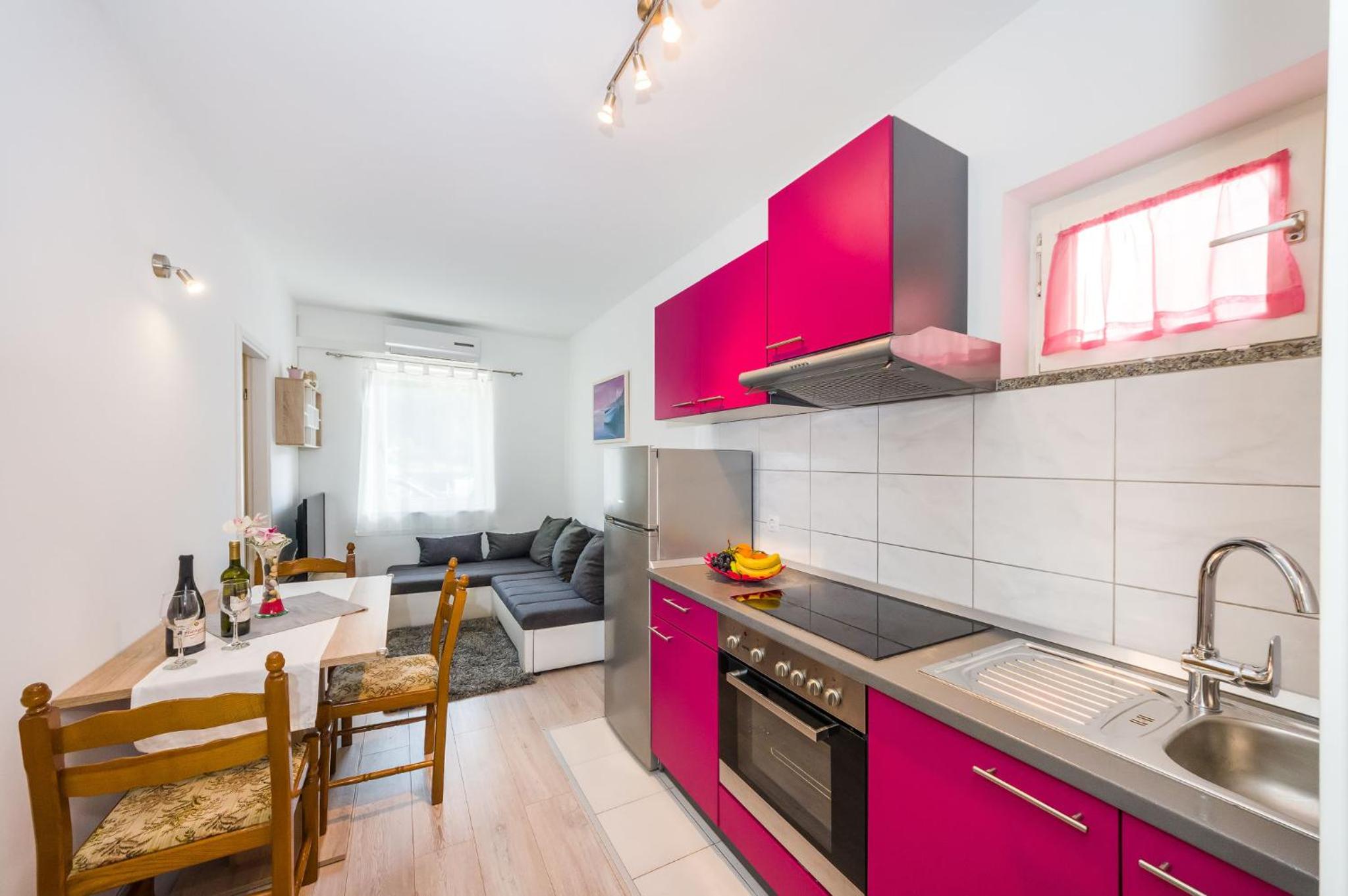 Apartment - Photo 12