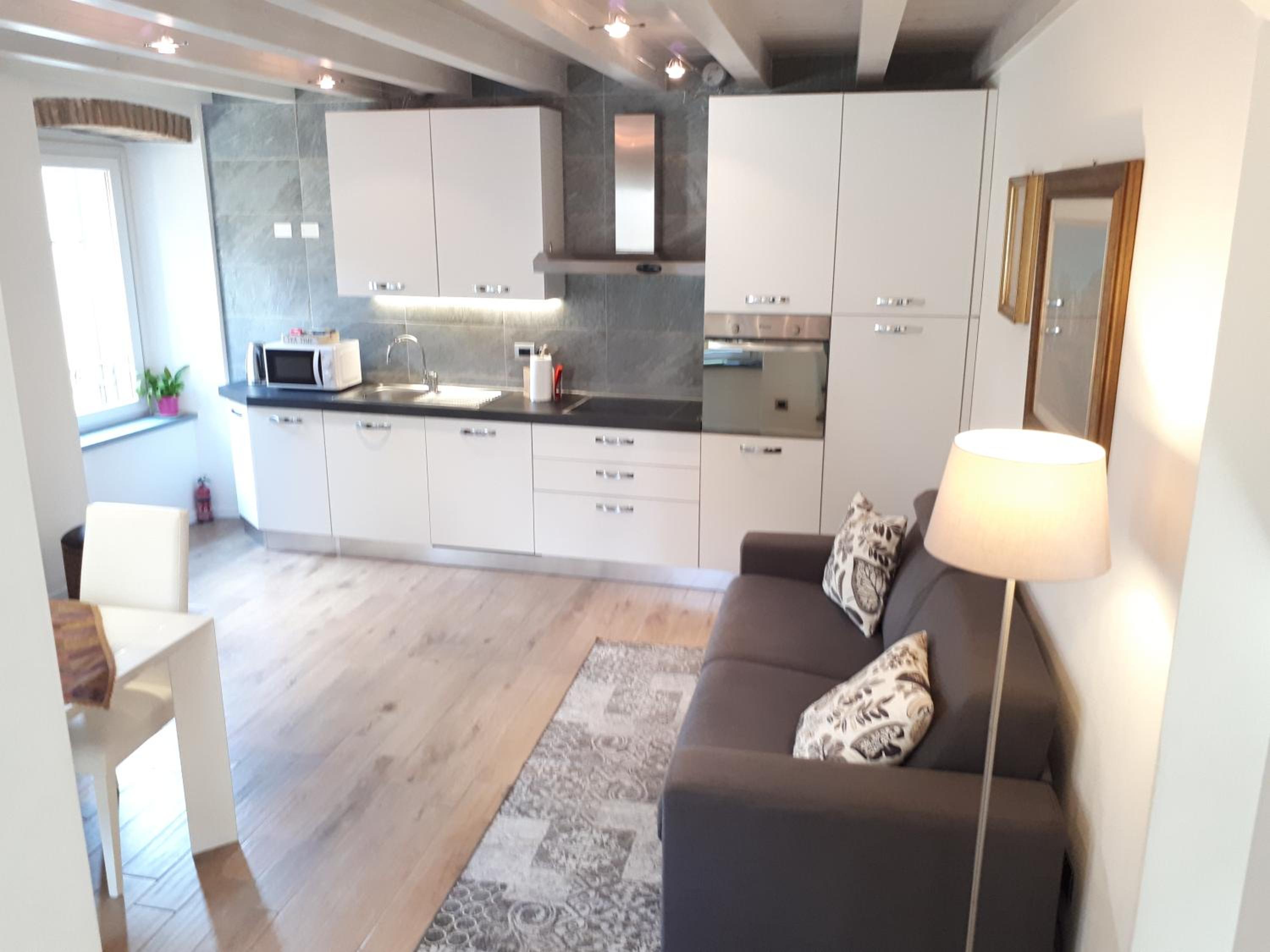 Apartment - Photo 4