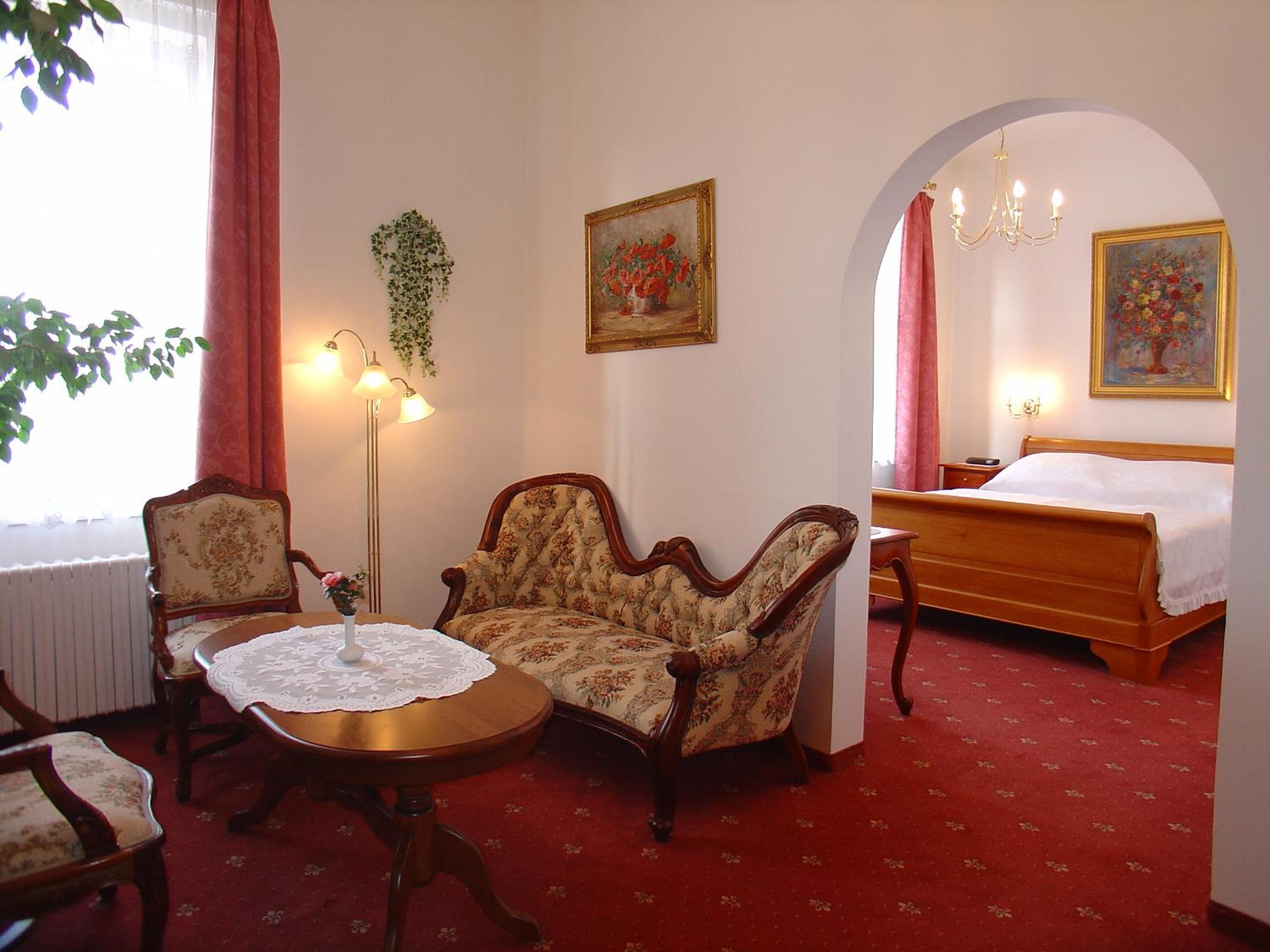 Suite thumbnail 5