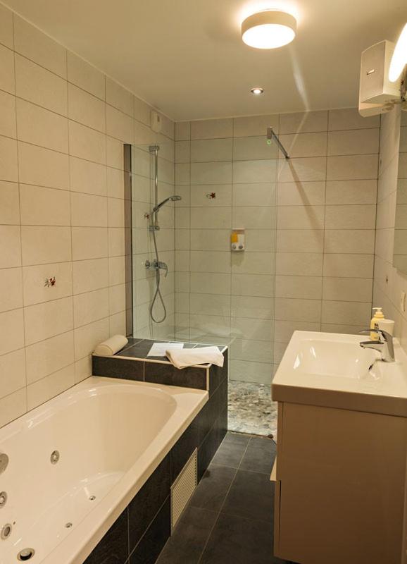 Family Double Room photo 2