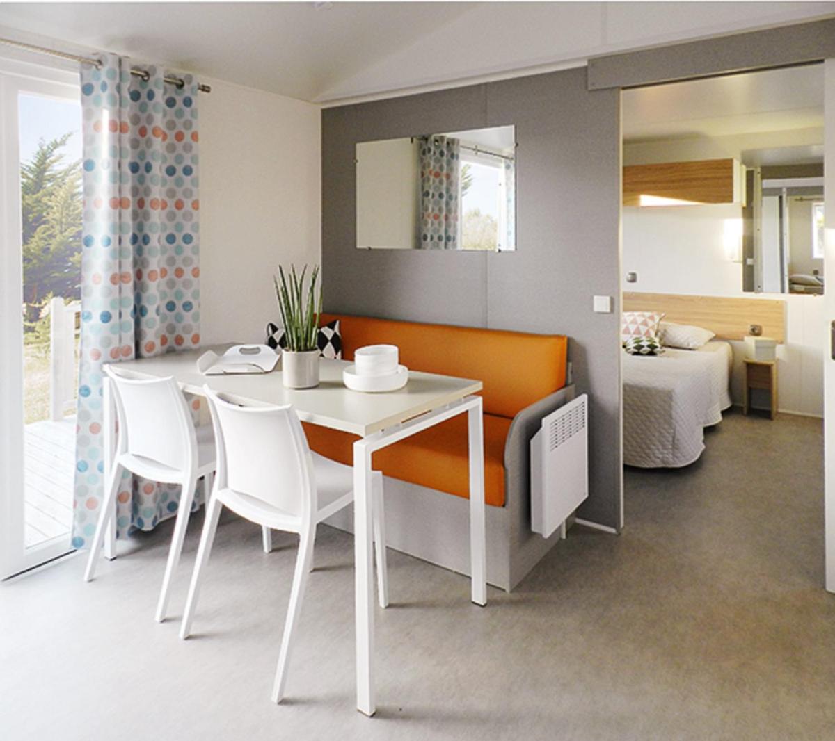 Mobile Home photo 2