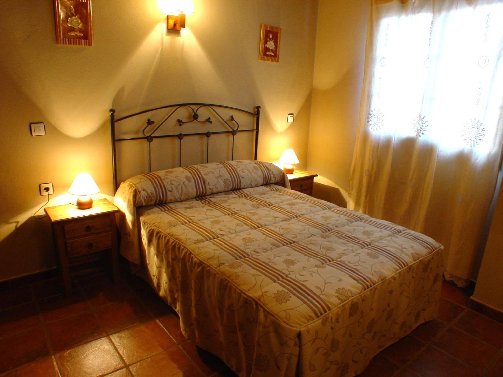 Two-Bedroom Apartment (6 Adults) photo 2