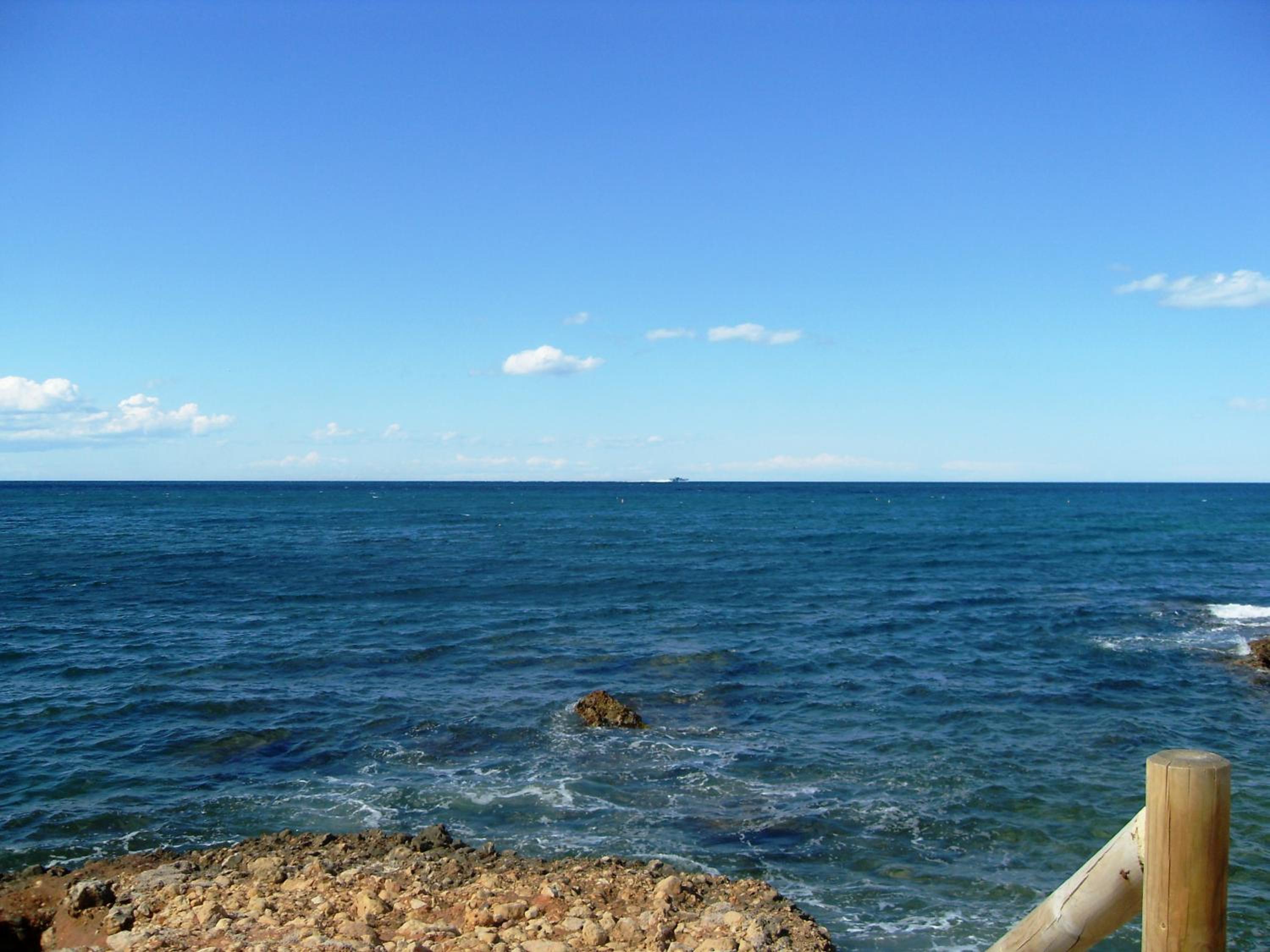 Apartment with Sea View - Photo 27