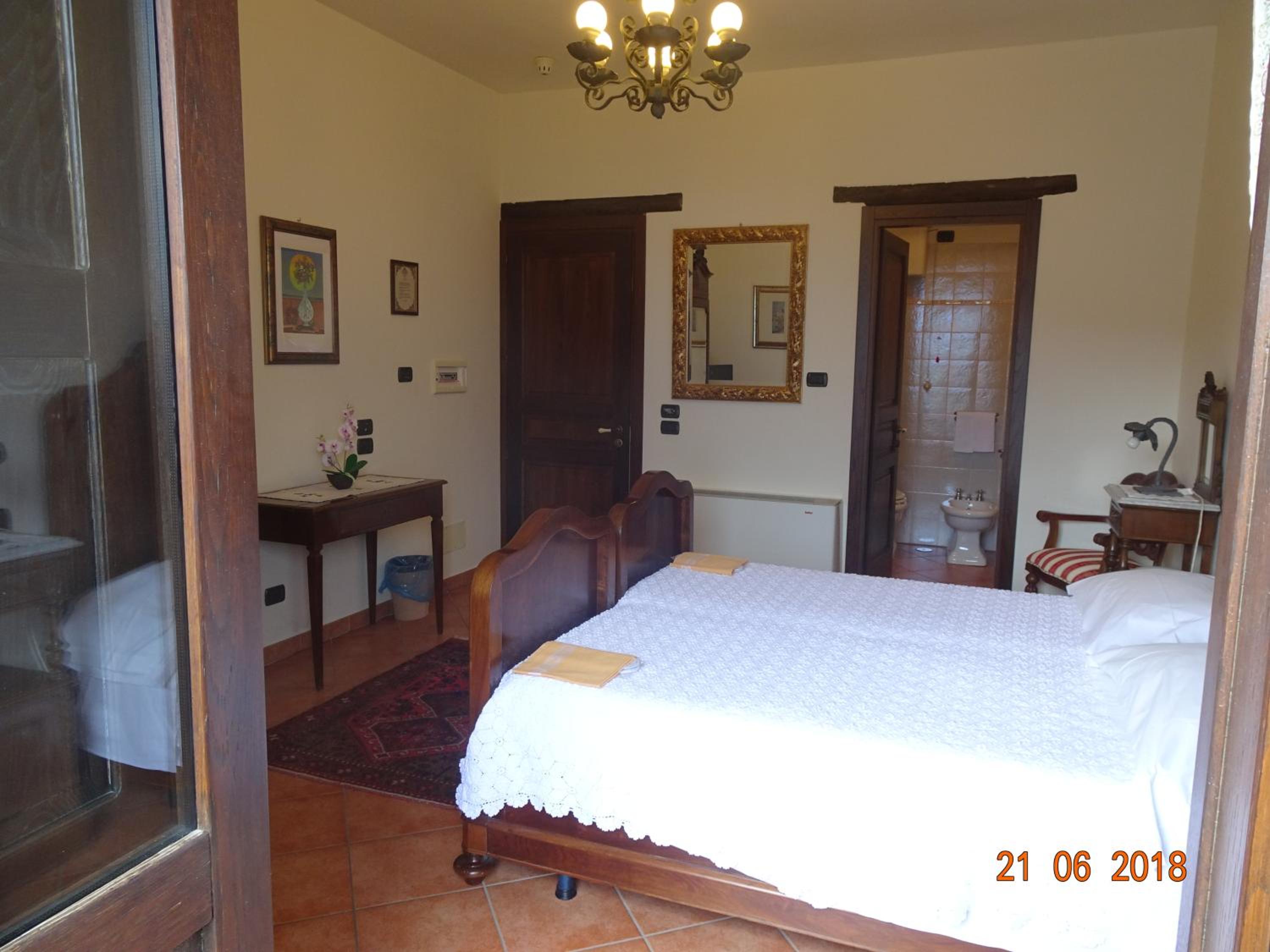 Double Room photo 3